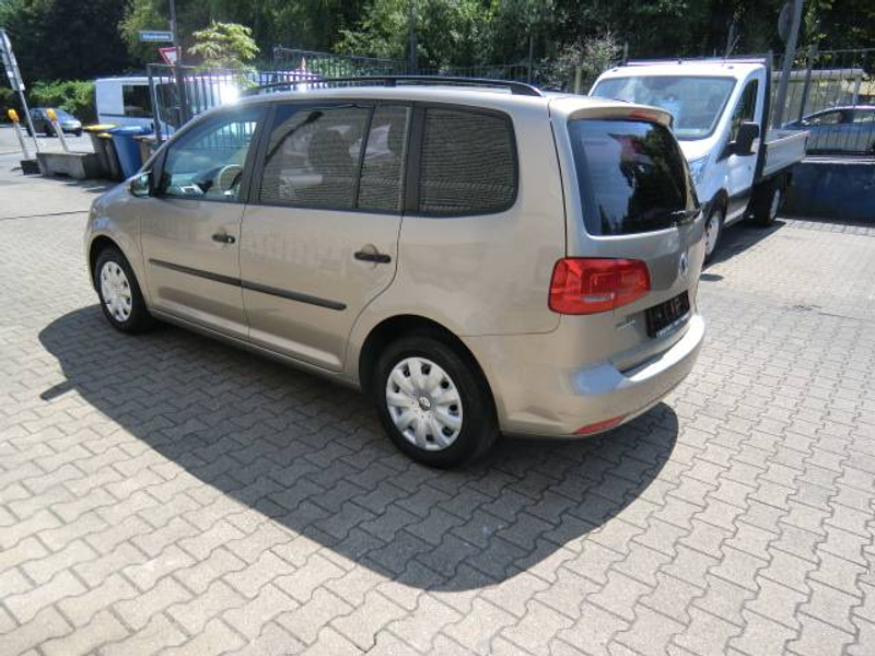 Volkswagen Touran Touran 1.2 Trendline -scheckheft VW — photo 7