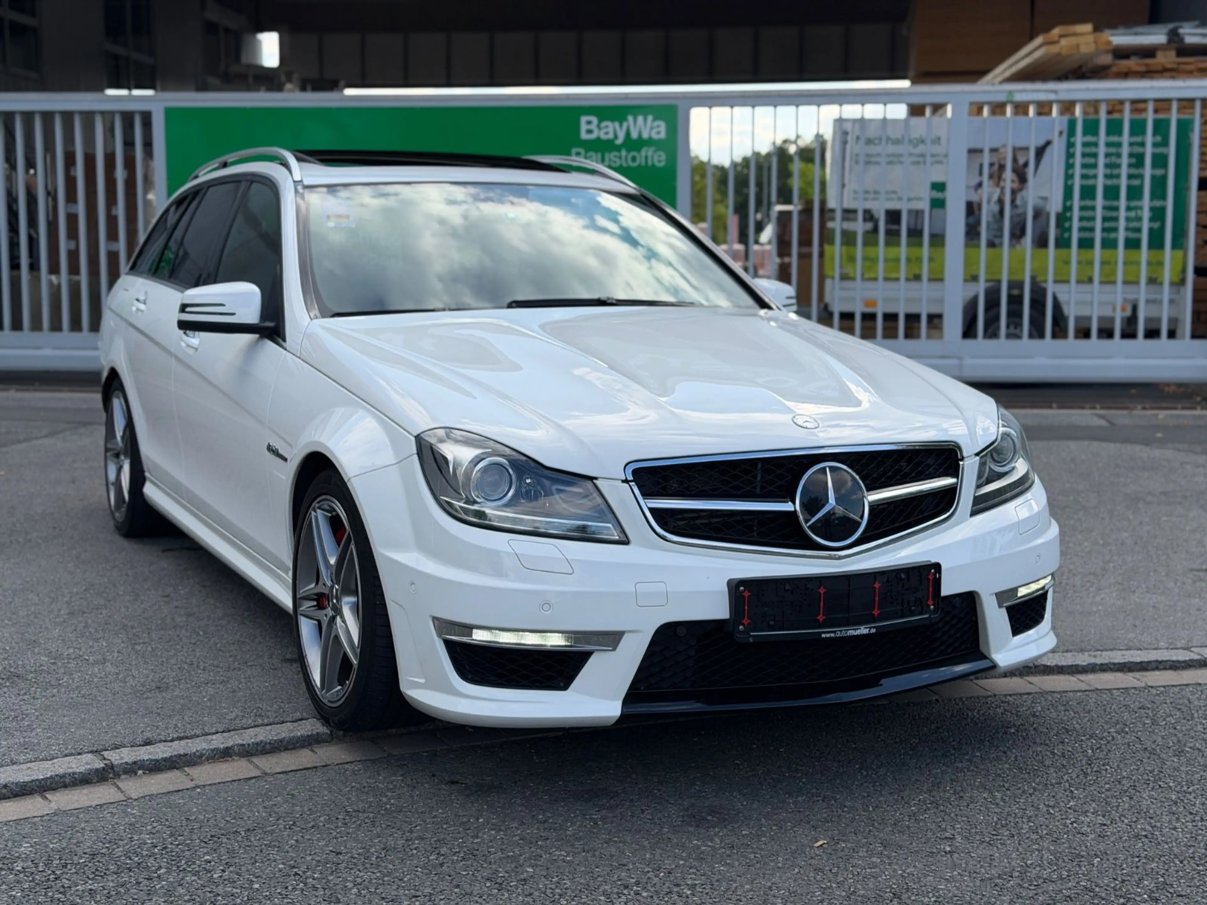 Mercedes-Benz C 63 AMG C T-Modell C 63 AMG — photo 2