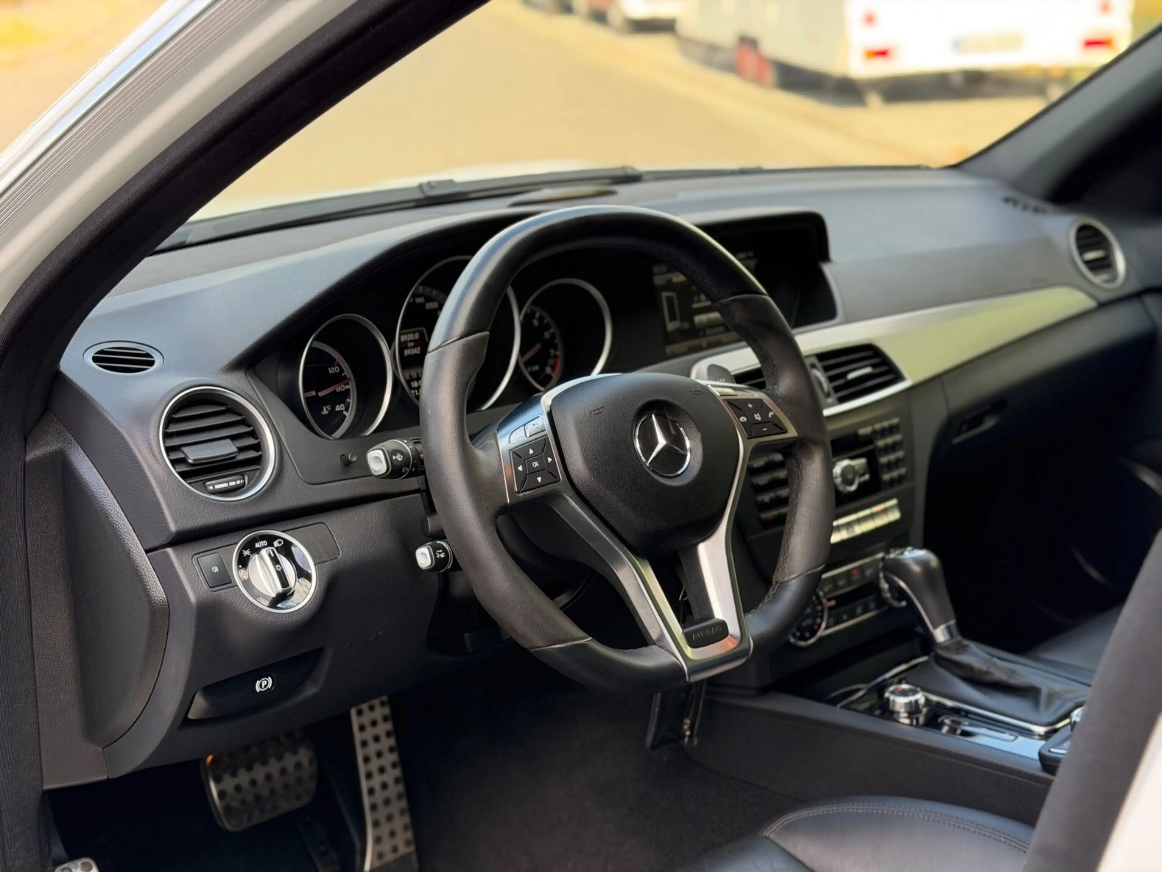 Mercedes-Benz C 63 AMG C T-Modell C 63 AMG — photo 7