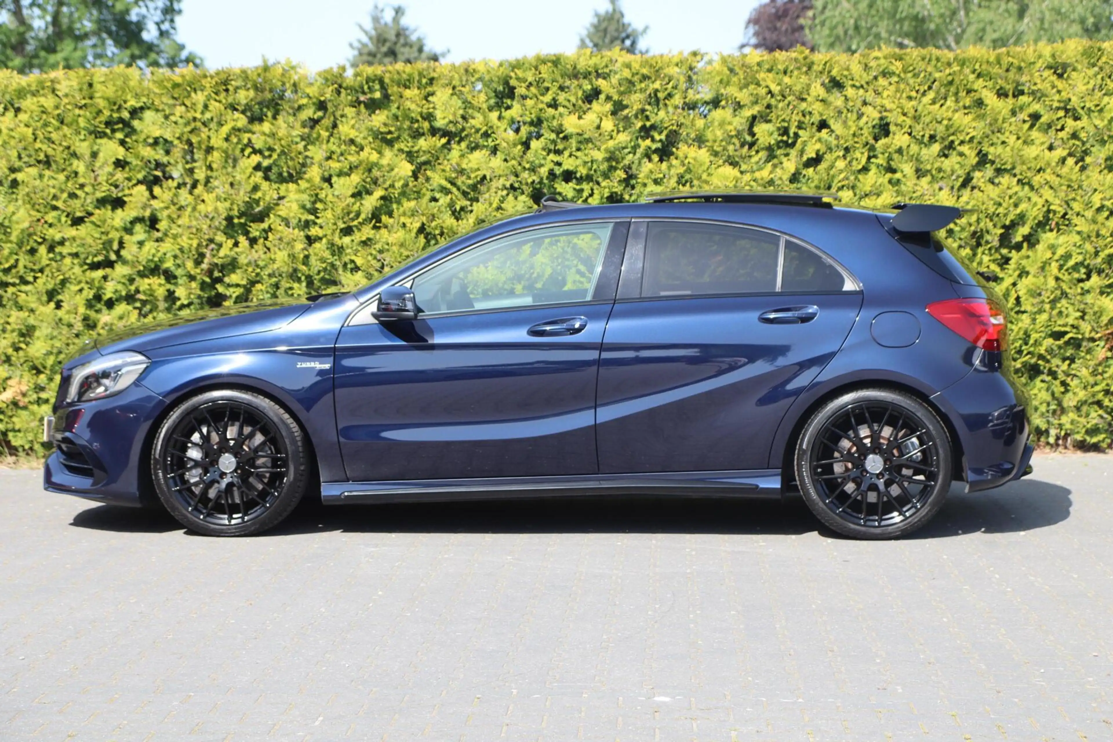 Mercedes-Benz A 45 AMG 381 PK 4MATIC — photo 3