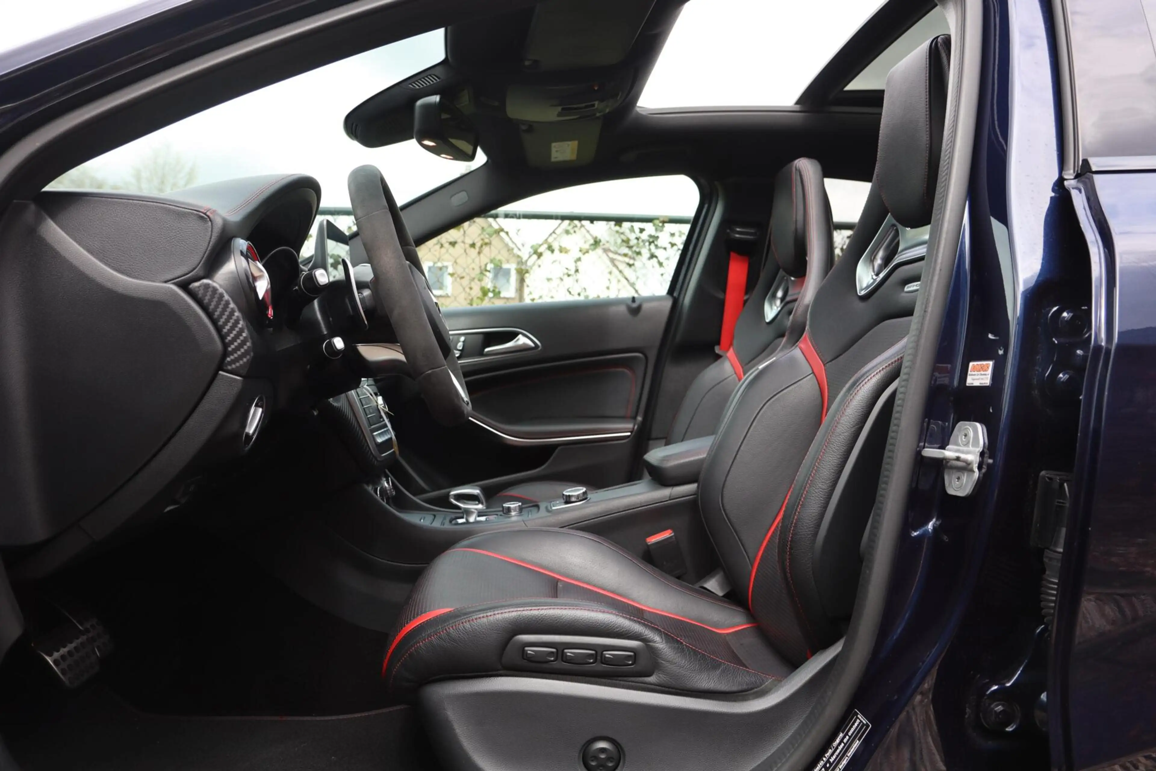 Mercedes-Benz A 45 AMG 381 PK 4MATIC — photo 6