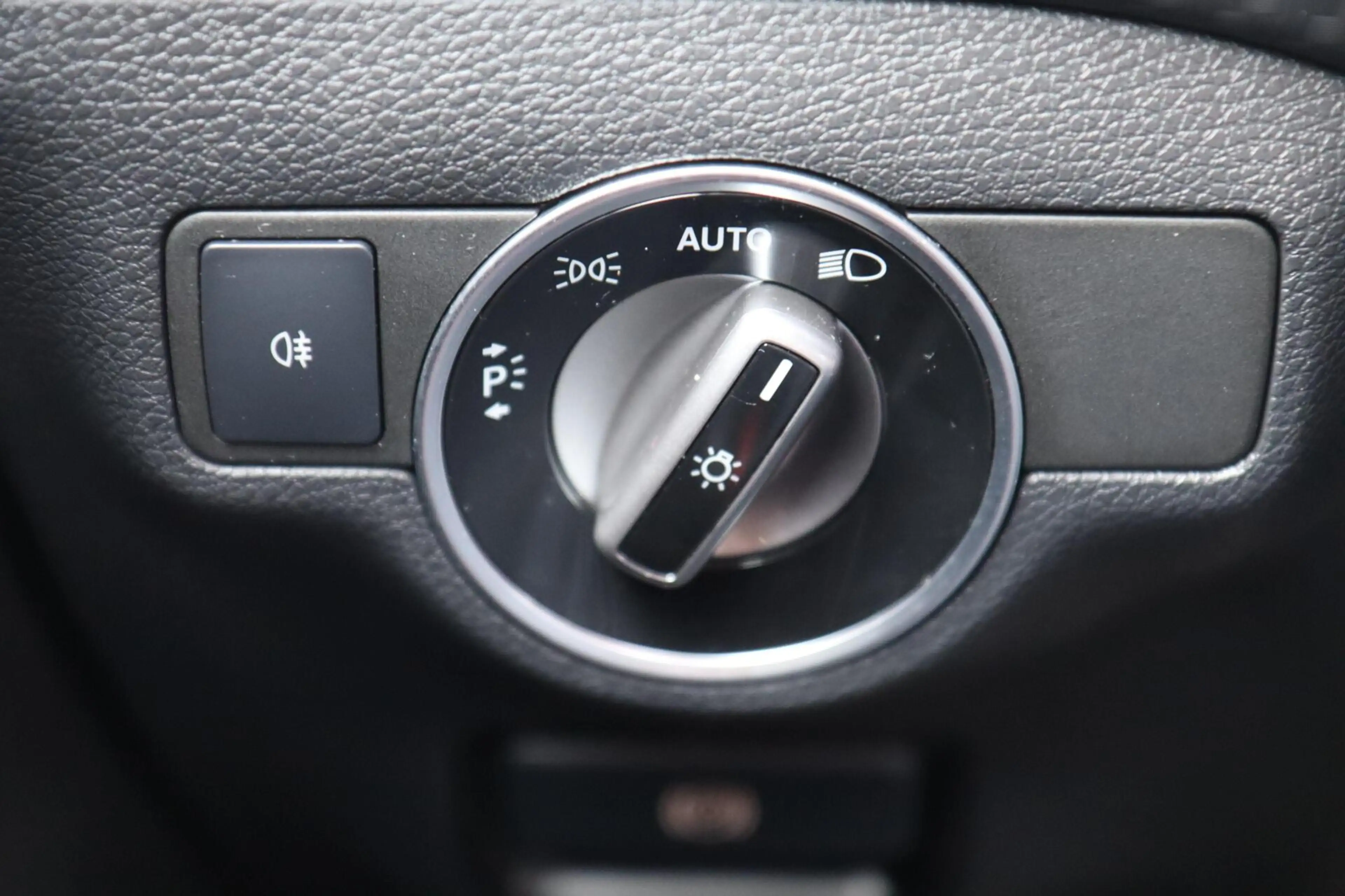 Mercedes-Benz A 45 AMG 381 PK 4MATIC — photo 25
