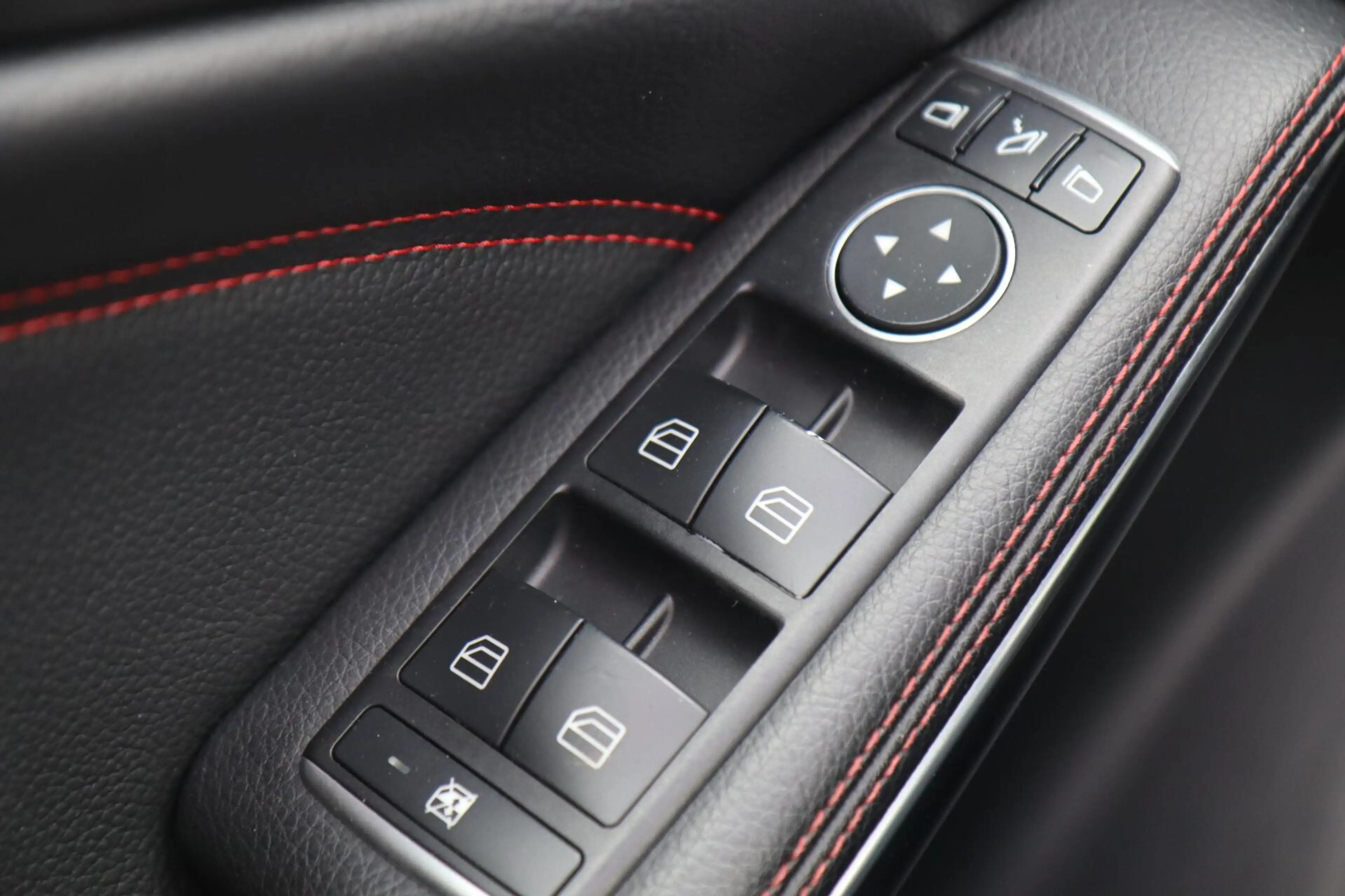 Mercedes-Benz A 45 AMG 381 PK 4MATIC — photo 32