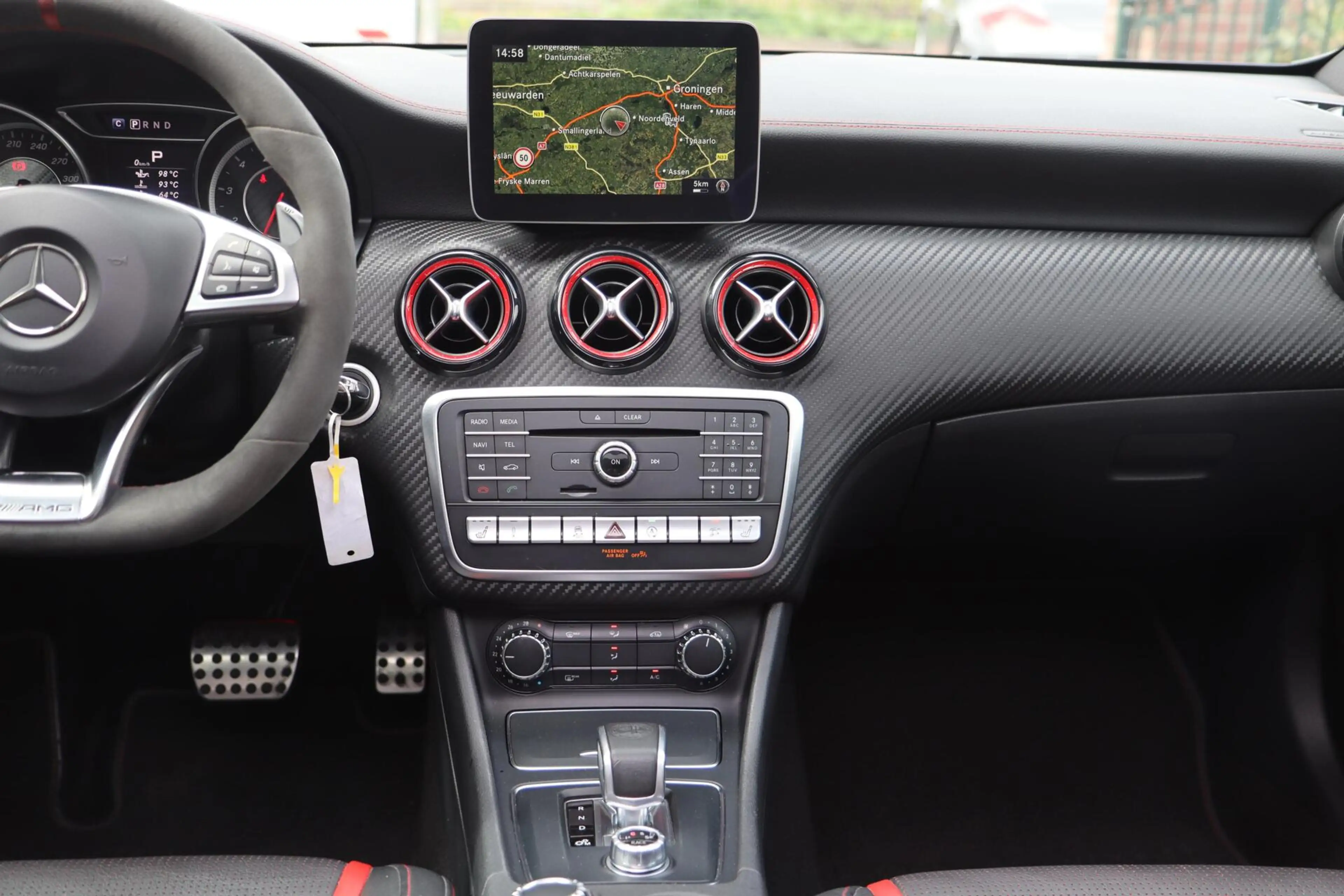 Mercedes-Benz A 45 AMG 381 PK 4MATIC — photo 19