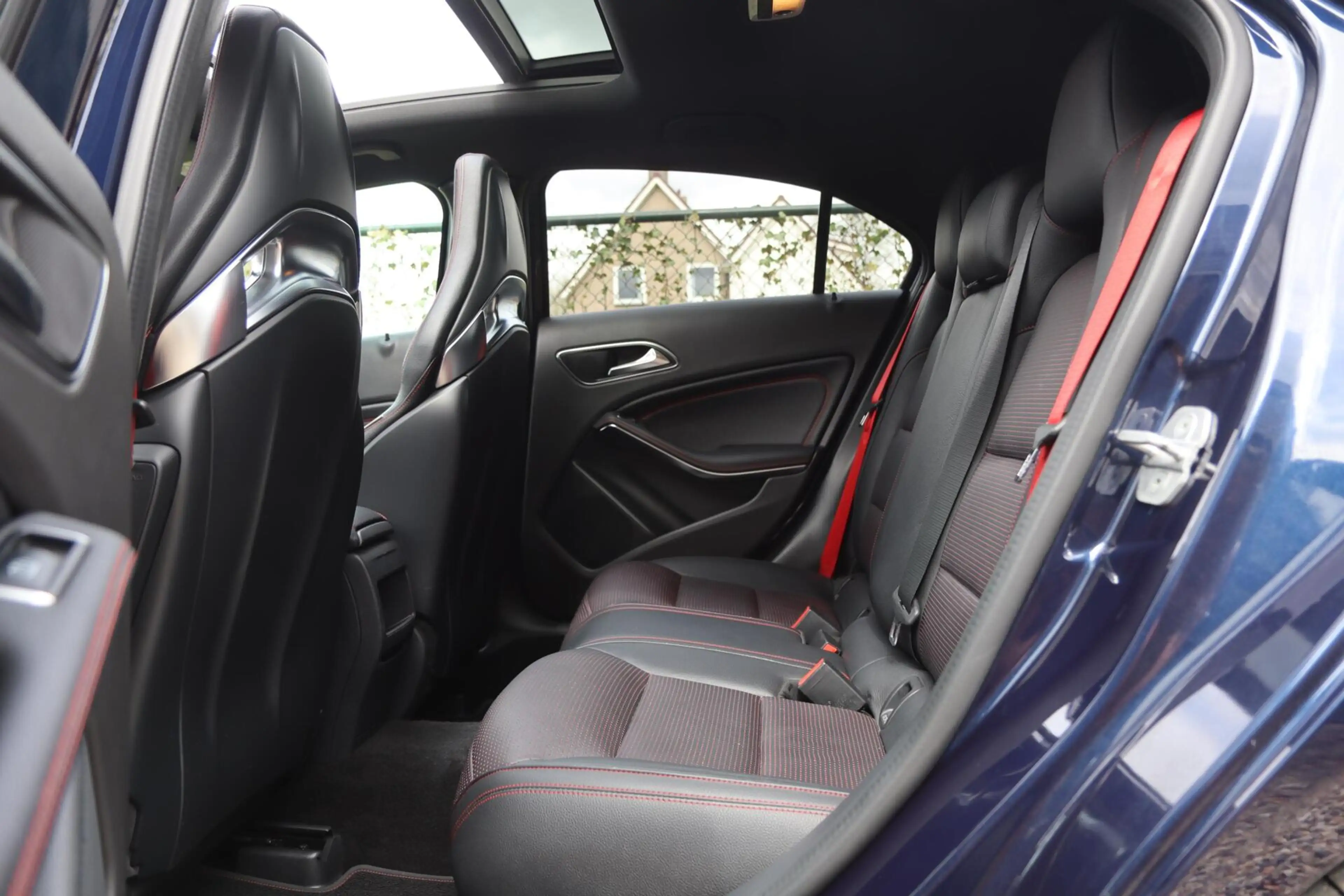 Mercedes-Benz A 45 AMG 381 PK 4MATIC — photo 7