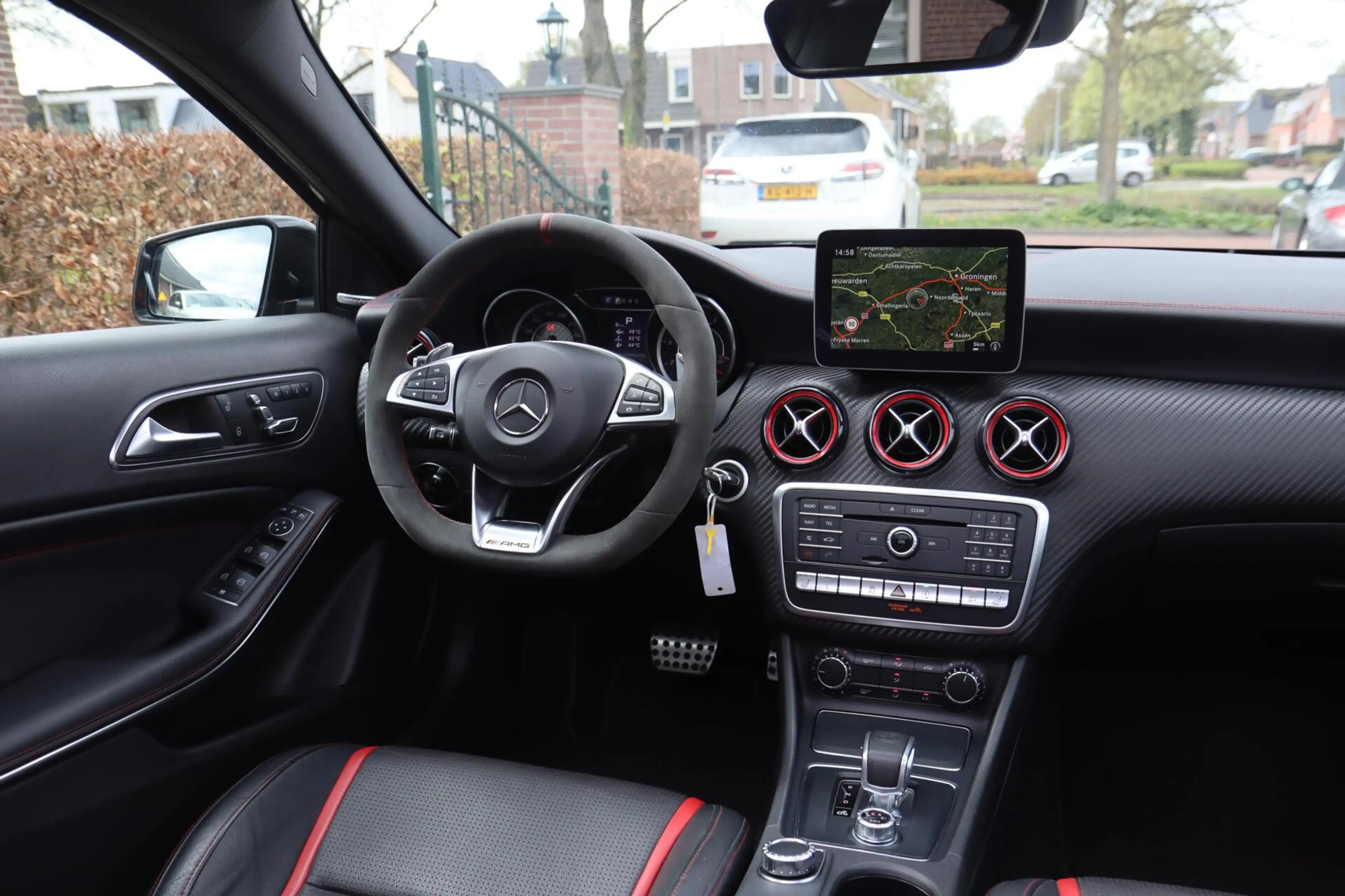 Mercedes-Benz A 45 AMG 381 PK 4MATIC — photo 20