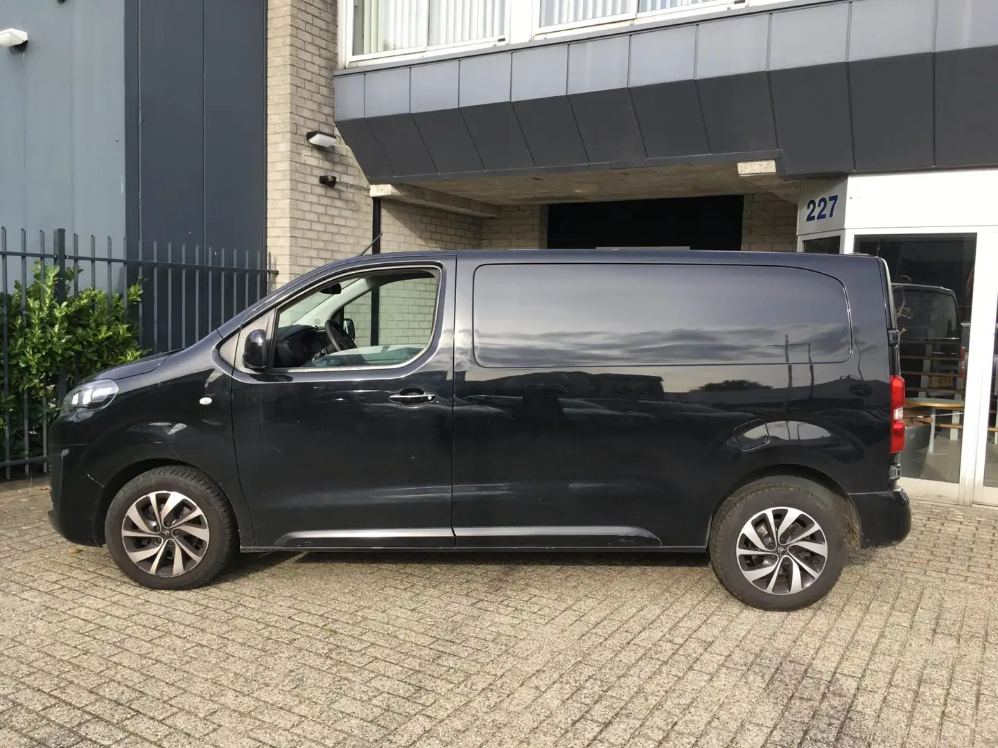 Citroen Jumpy 2.0 BlueHDI 120 Business M S&S EURO-6 / FULL OPTIO - 2