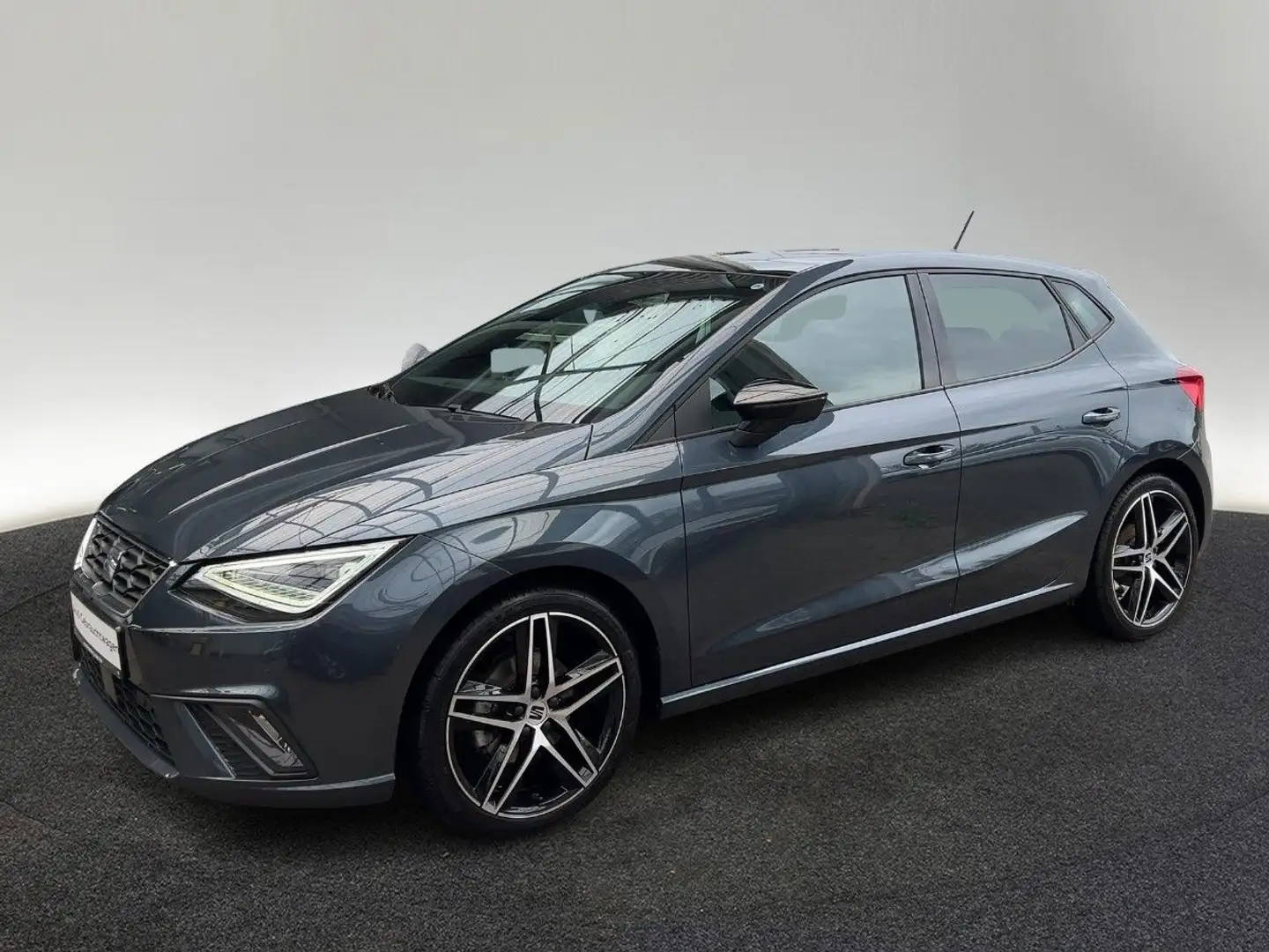SEAT Ibiza 1.5 TSI FR DSG Pano Navi Link Sitzhzg Kame Gris - 2