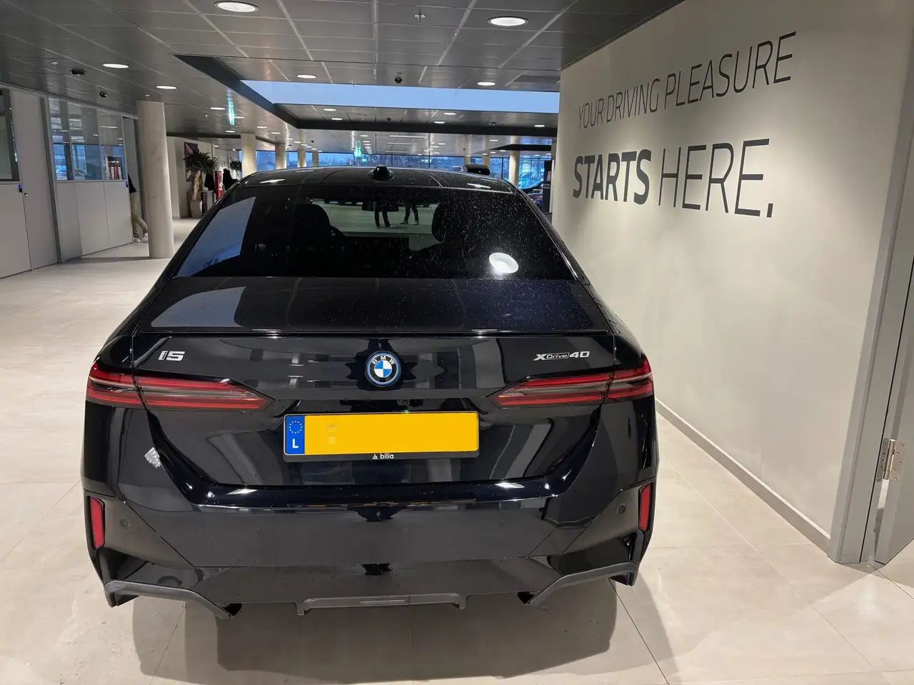 BMW i5 2026