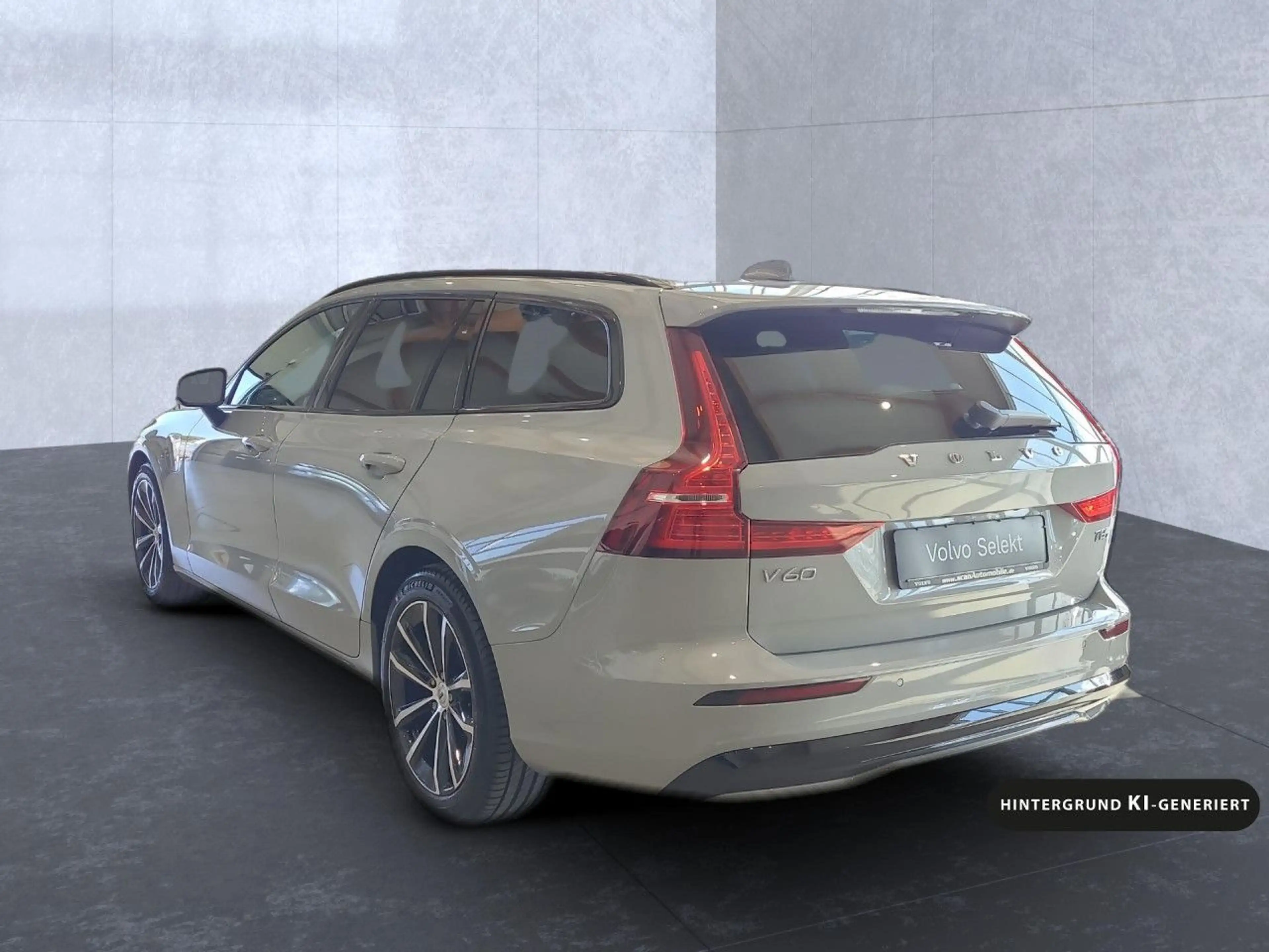 Volvo V60 Plus Dark Recharge Plug-In Hybrid AWD Navi LED — photo 3