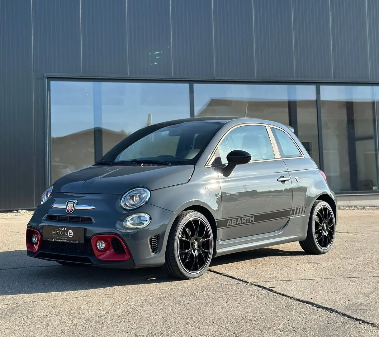 Abarth 500 595 Pista Grau DAB NAVI 17 Zoll Räder NEU Grau - 1