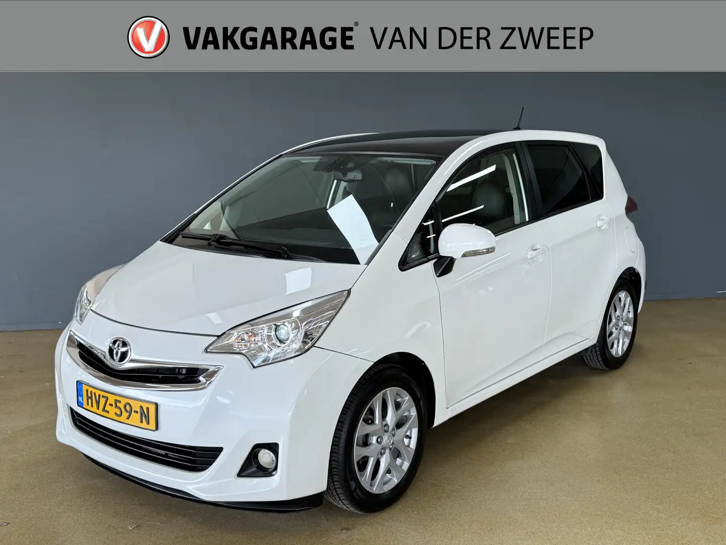 Toyota Verso-S 1.3 VVT-i Dynamic | Airco | Navi Wit - 1