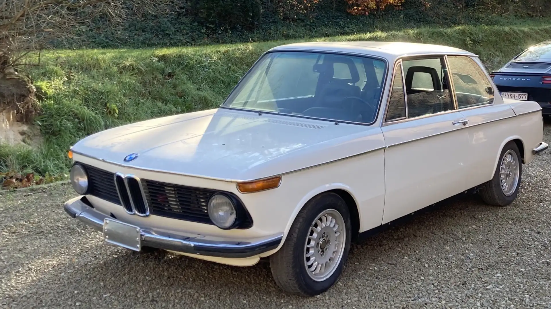 BMW 2002 tii (toit ouvrant) - 1