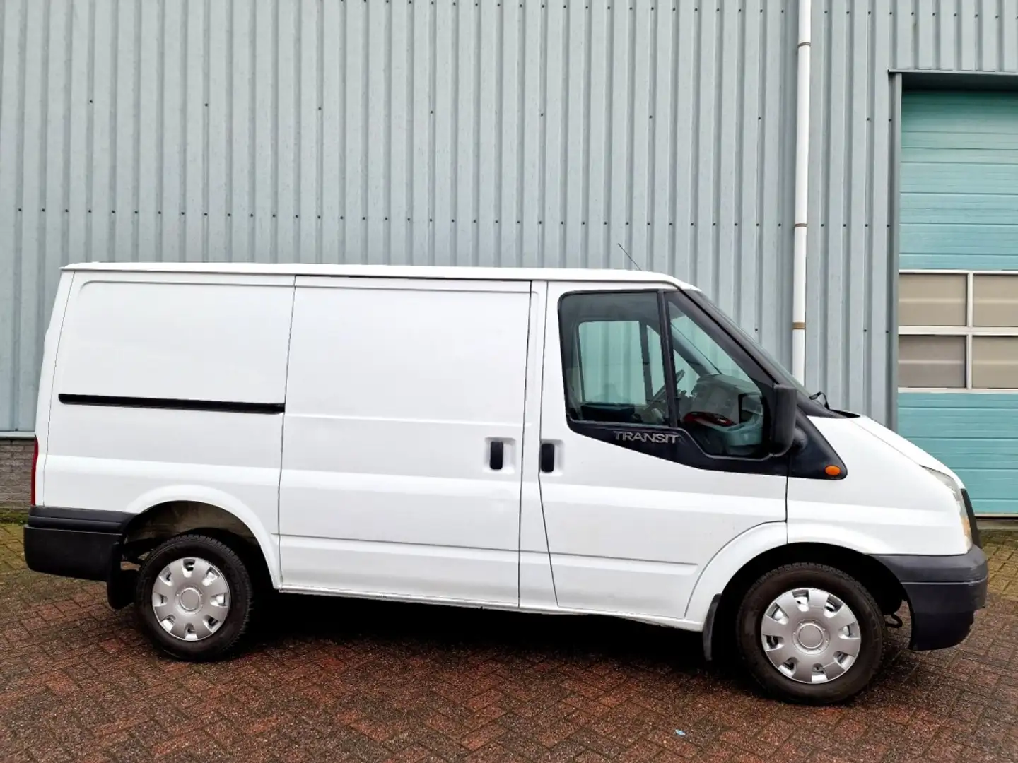 Ford Transit 260S 2.2 TDCI Nieuwe APK Airco Wit - 1