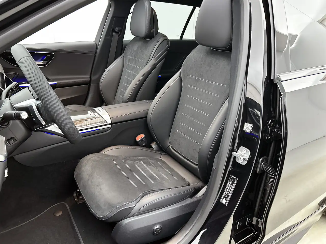 Mercedes-Benz C-Class 2026