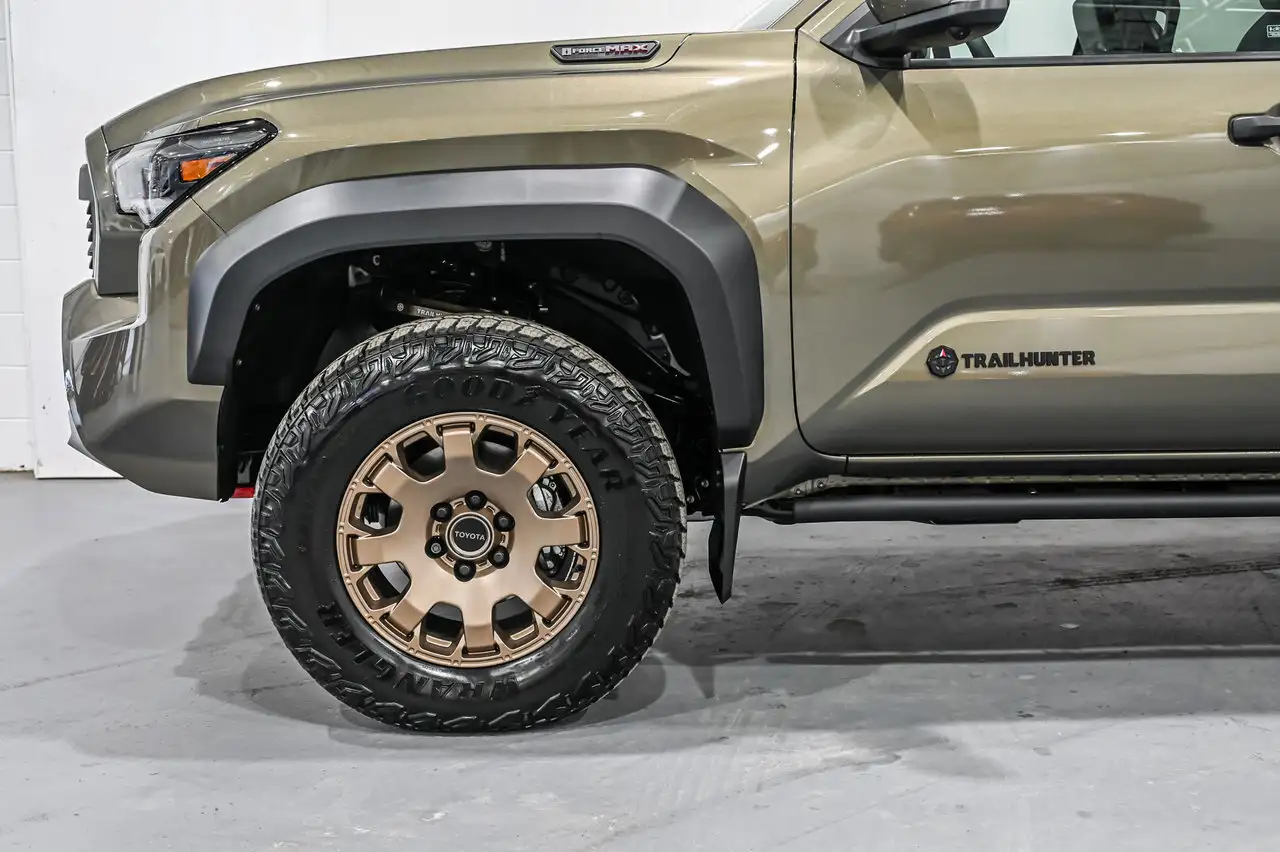 Toyota Tacoma снимка Toyota Tacoma