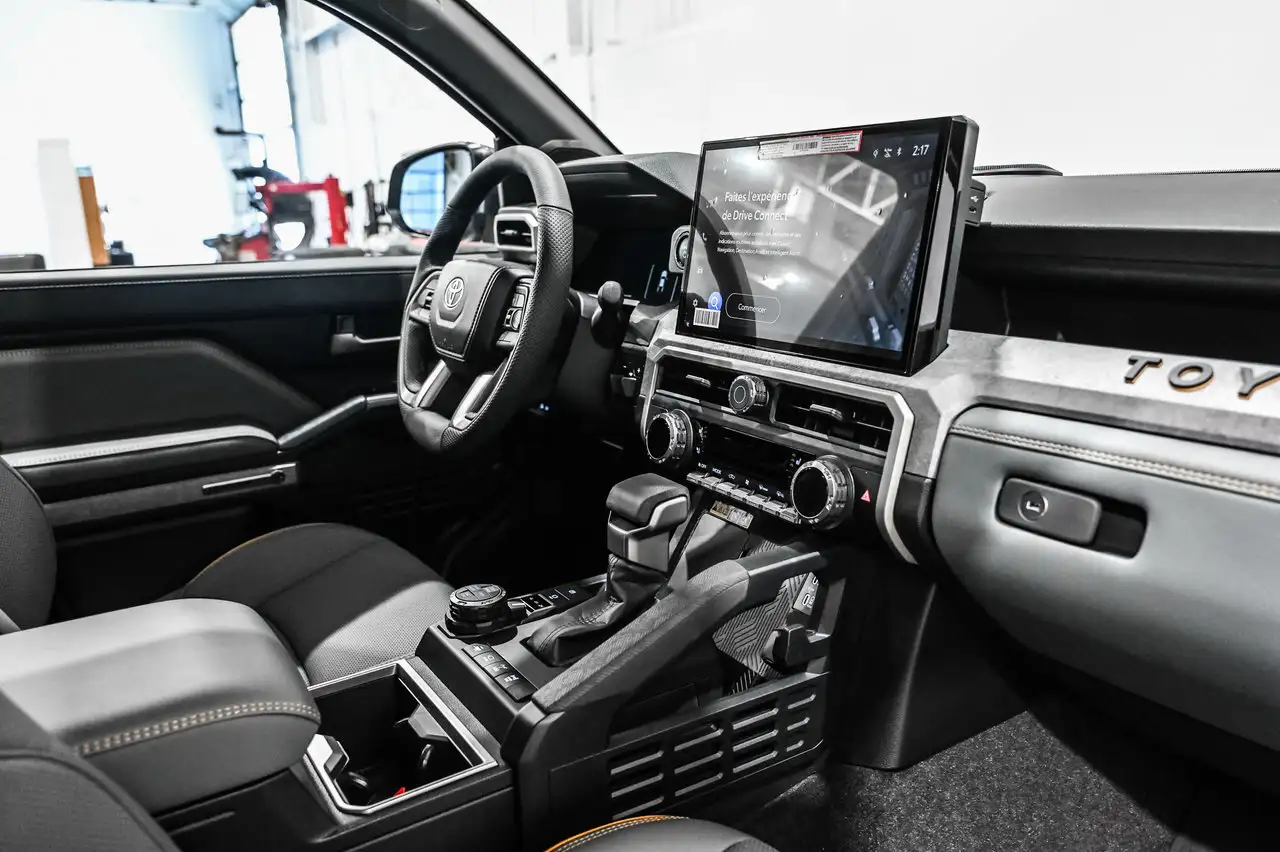 Toyota Tacoma снимка Toyota Tacoma