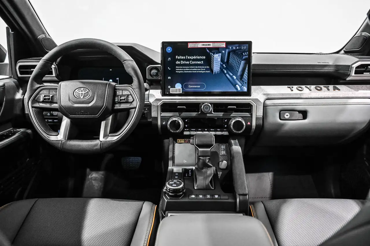 Toyota Tacoma снимка Toyota Tacoma