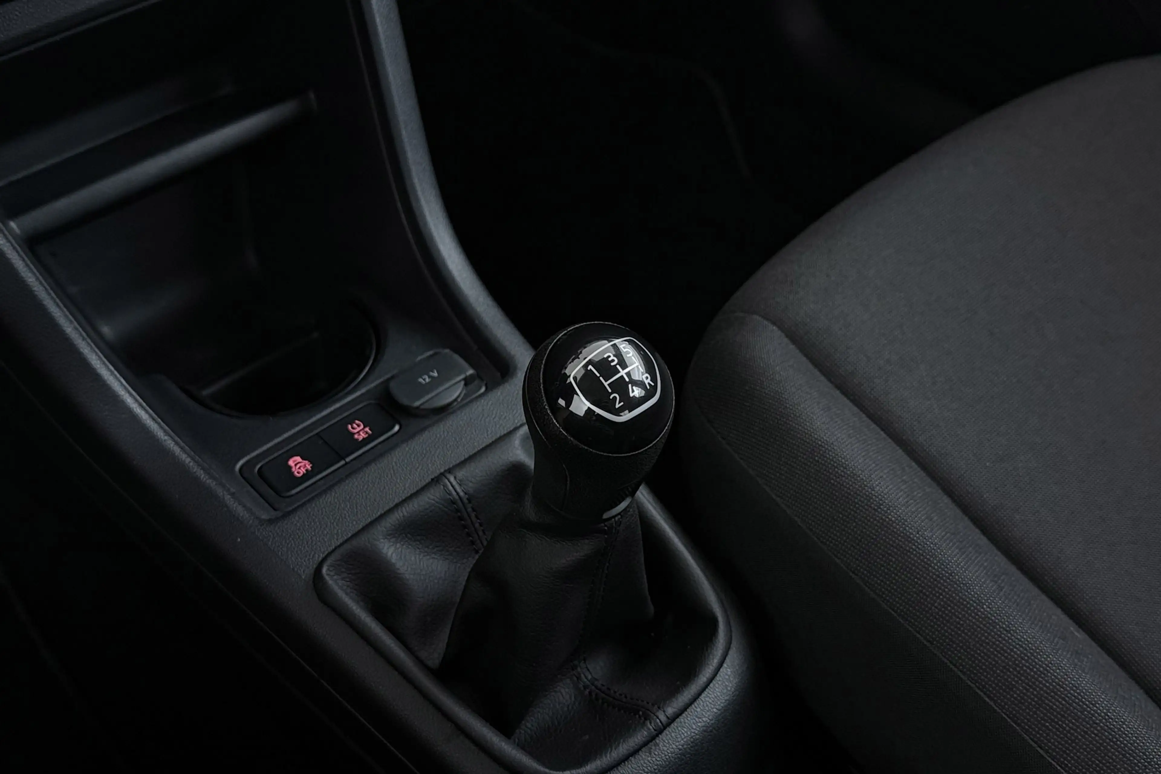 Volkswagen up! 1.0 BMT move up! | Org NL | Airco | Dealer Ond. | — photo 22