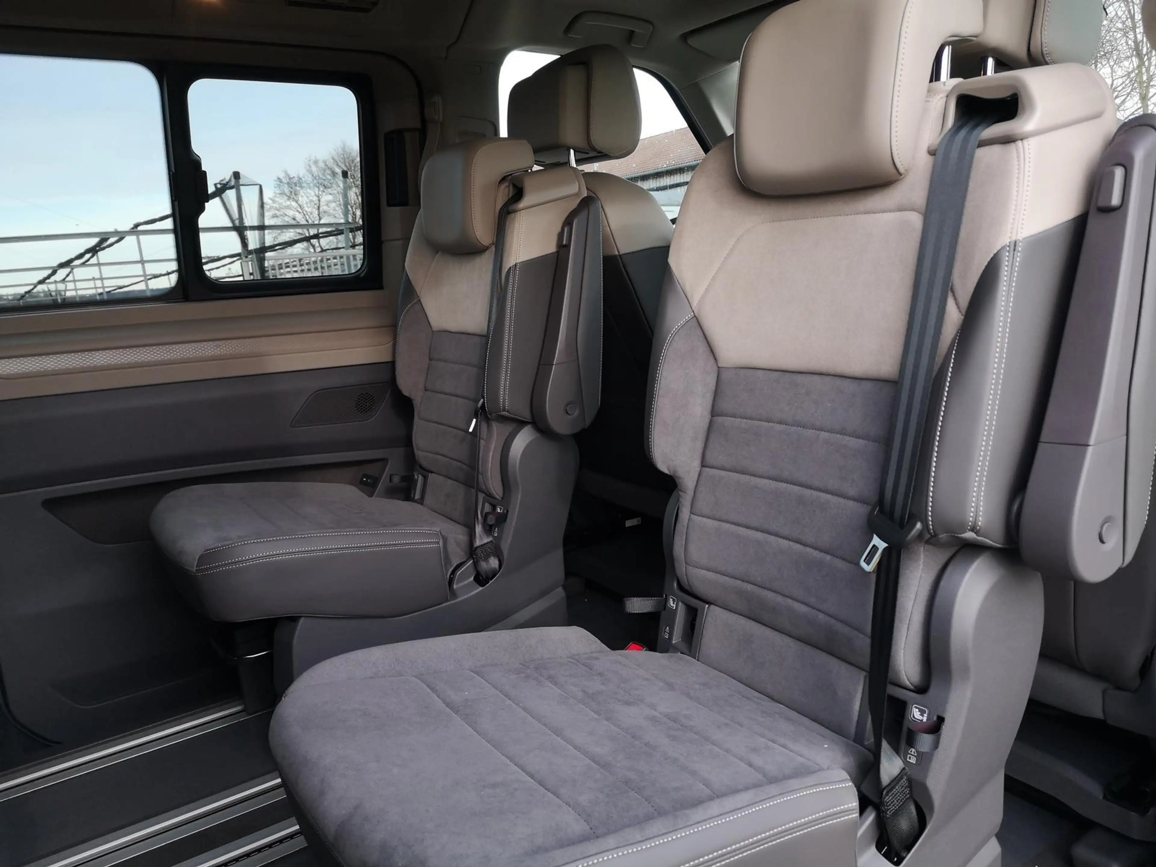 Volkswagen T7 California Beach 2.0TDI DSG GV5 Premium+ 110 kW (150 PS), ... — photo 9