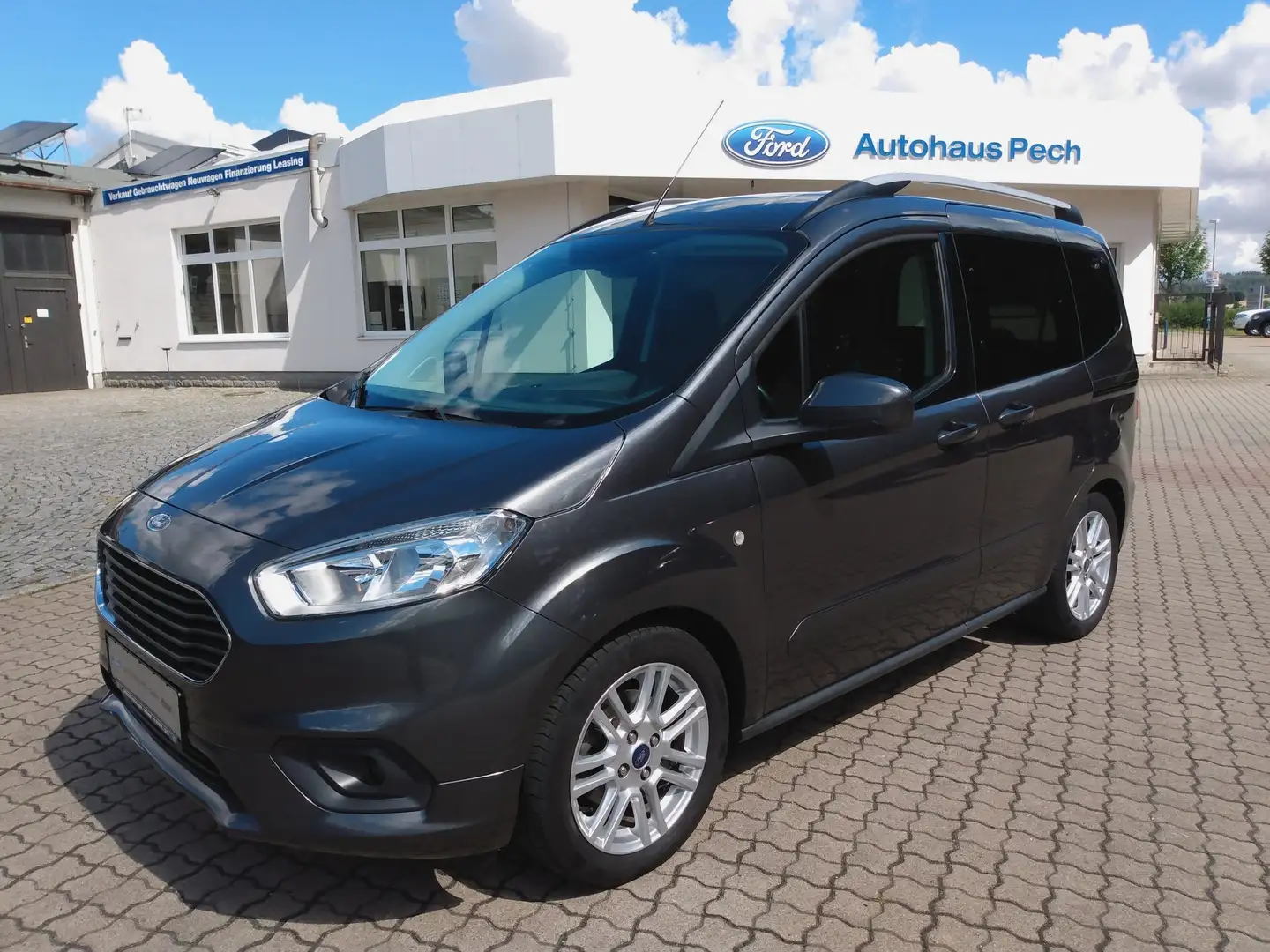 Ford Tourneo Courier Titanium - Navi*Winterpaket*RFK*Tempomat*Garantie Gris - 2