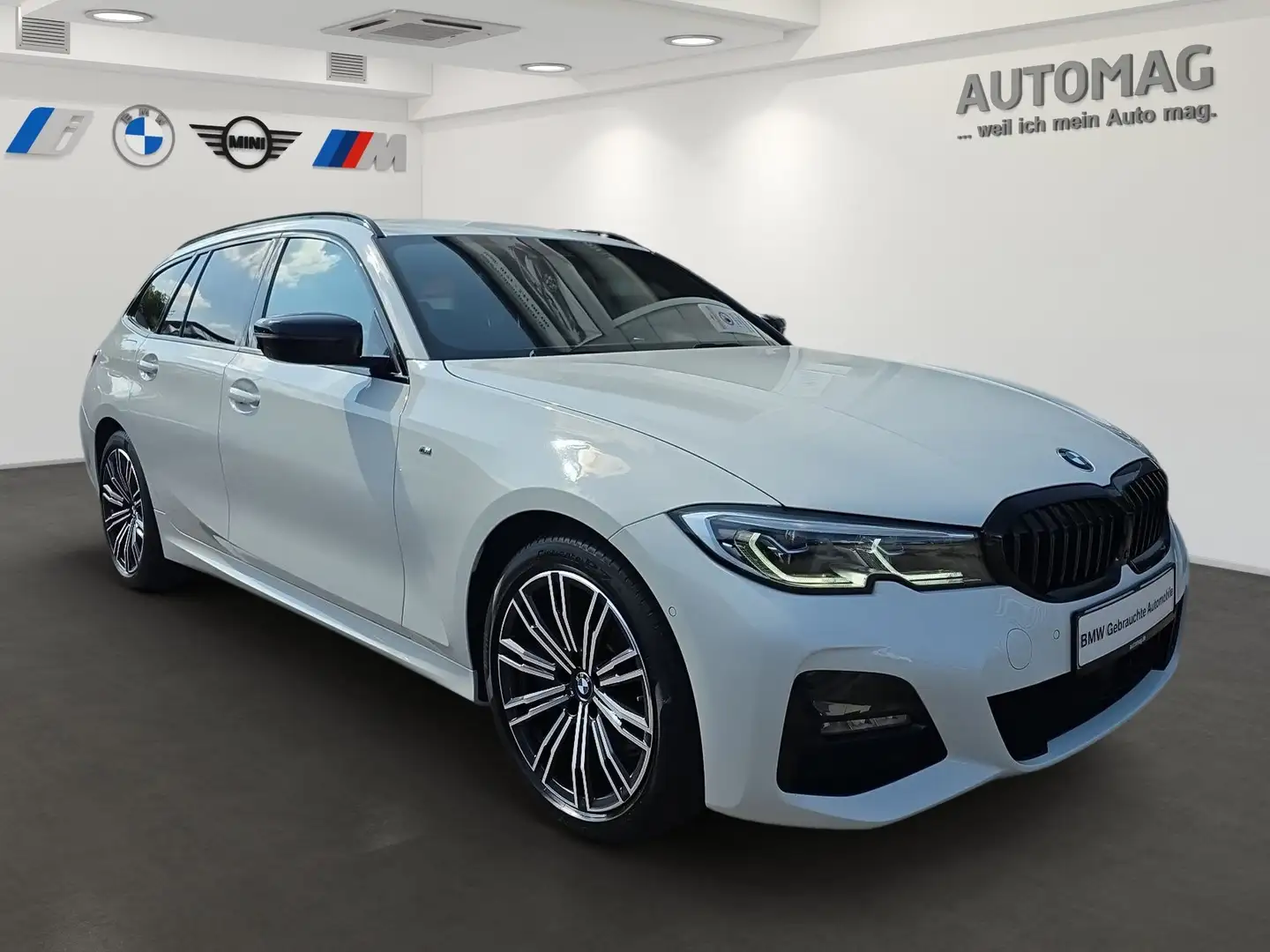 BMW 330 e xDrive Touring M-Sport*AHK*Laser*Drive Assist*St Weiß - 2