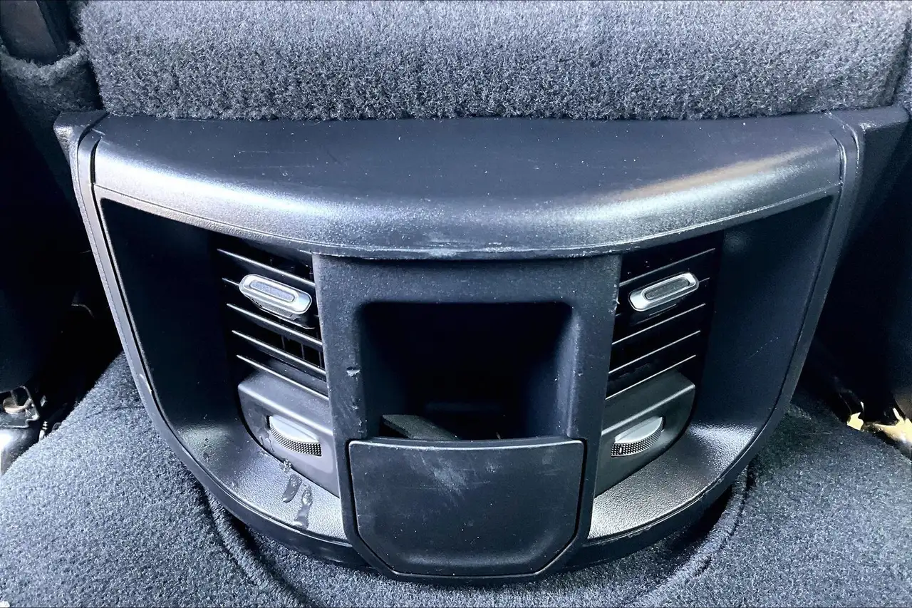 RAM 3500 снимка RAM 3500