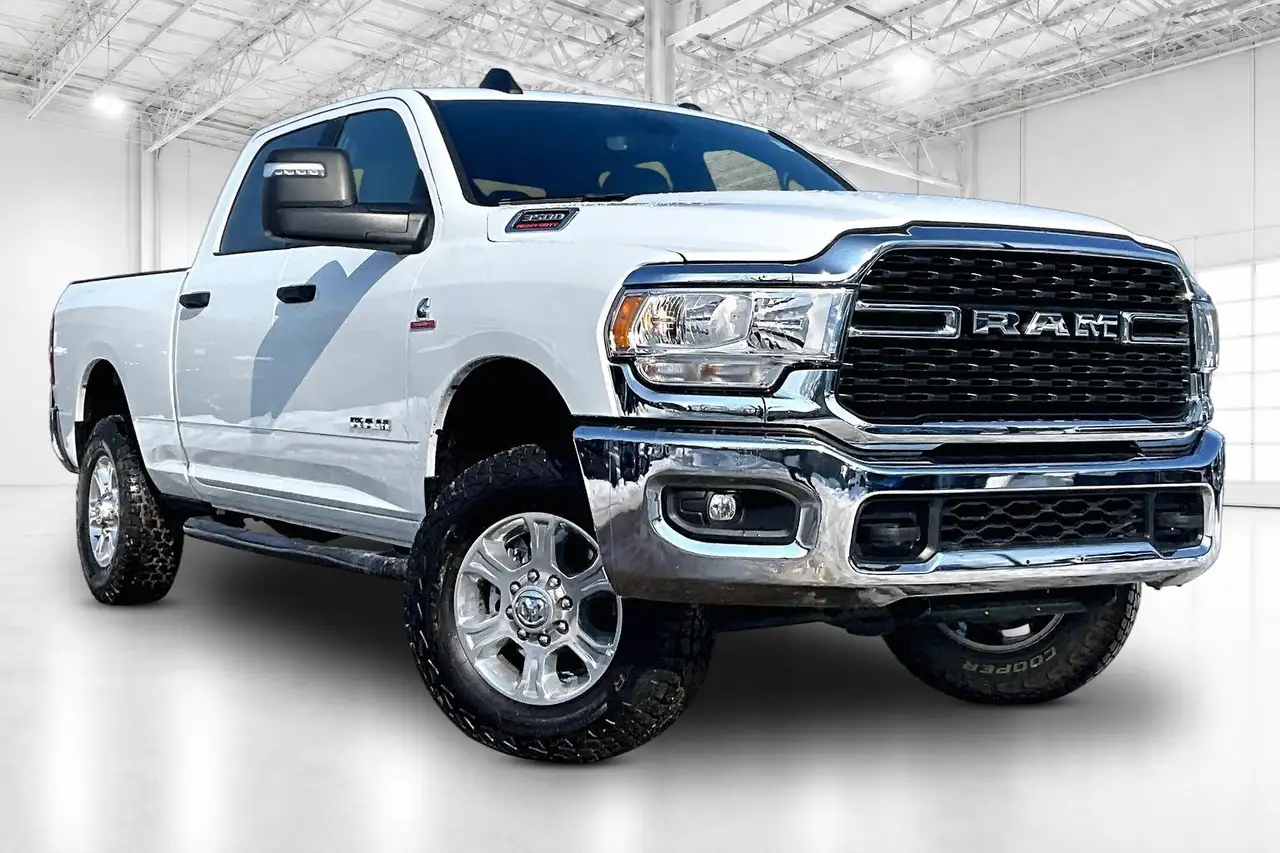 RAM 3500 снимка RAM 3500