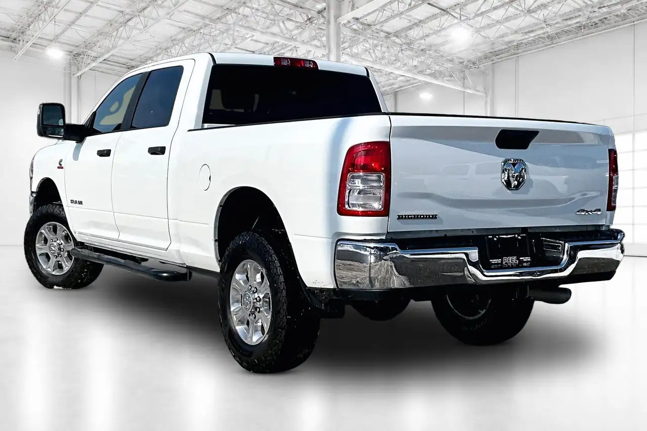 RAM 3500 снимка RAM 3500