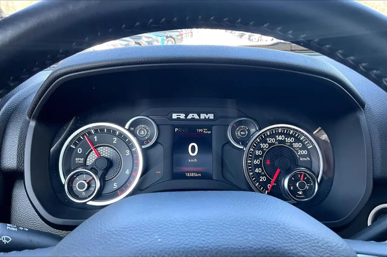 RAM 3500 снимка RAM 3500