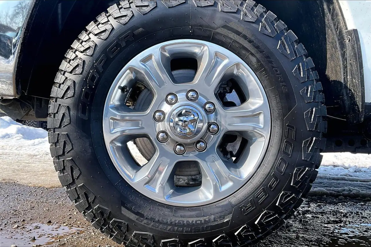 RAM 3500 снимка RAM 3500