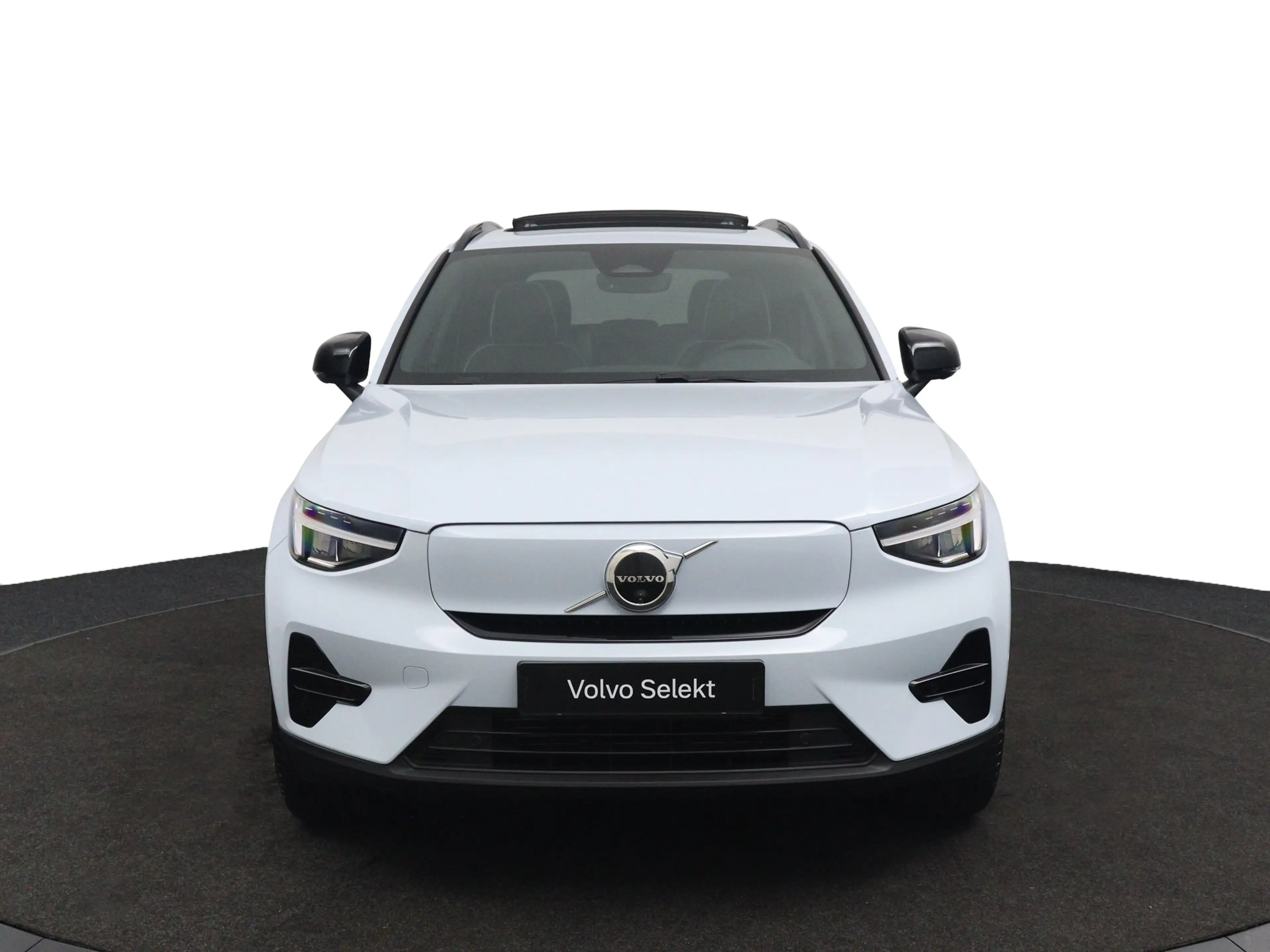 Volvo EX40 Single Motor Extended Range Plus Dark 82 kWh | Pan — photo 26