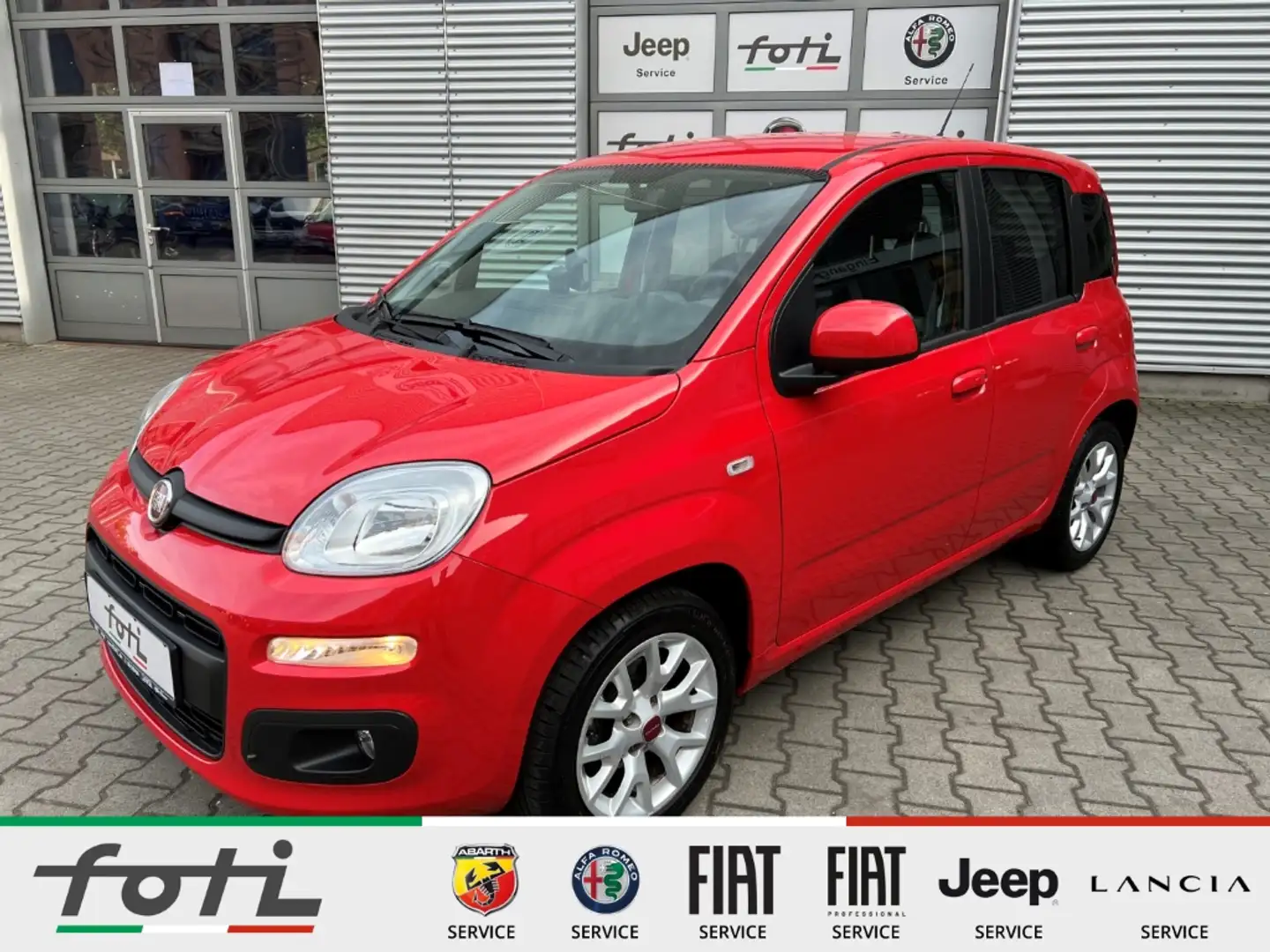 Fiat Panda Lounge 1.2 8V 69PS Klima Radio PDC Rood - 2