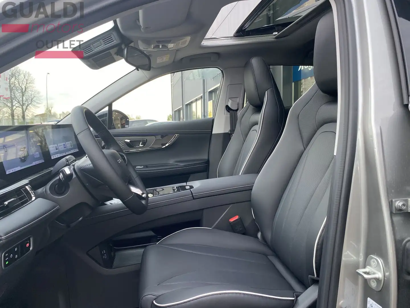 Omoda 5 Omoda 5 1.6 TGDI 147CV aut. Premium Weiß - 1