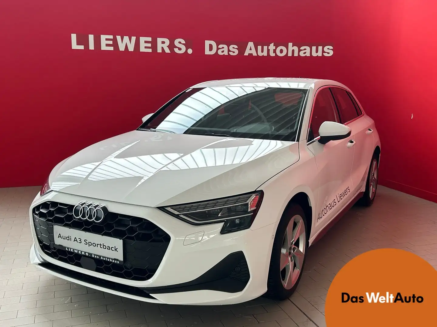Audi A3 30 TFSI Blanc - 1