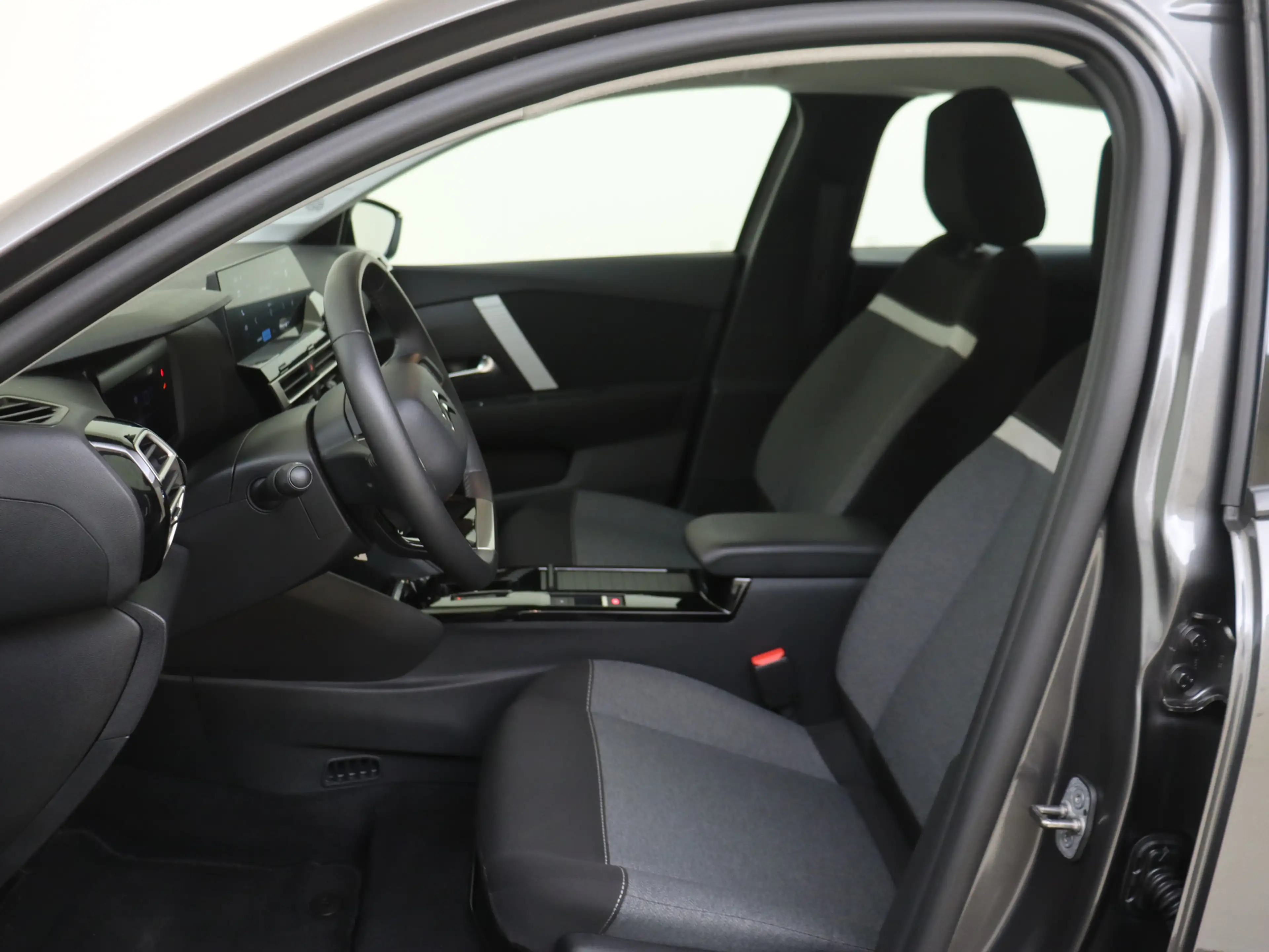 Citroen E-C4 Electric You 50 kWh — photo 10