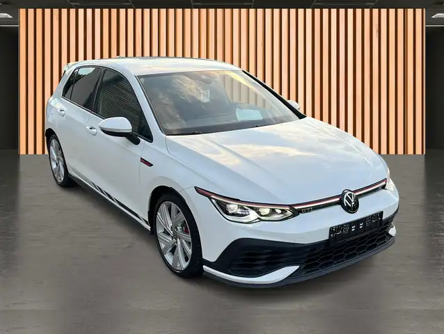 Volkswagen Golf view 23
