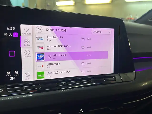 Volkswagen Golf view 19