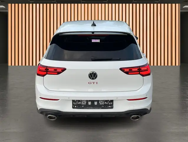 Volkswagen Golf view 25