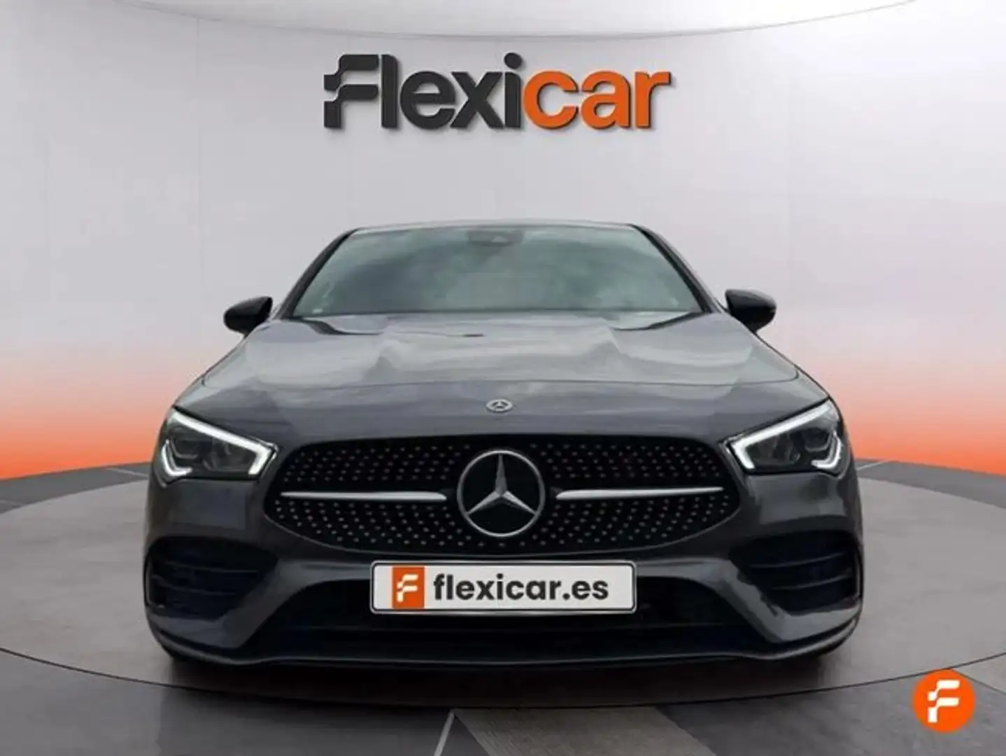 Mercedes-Benz CLA 200 200d Gris - 2