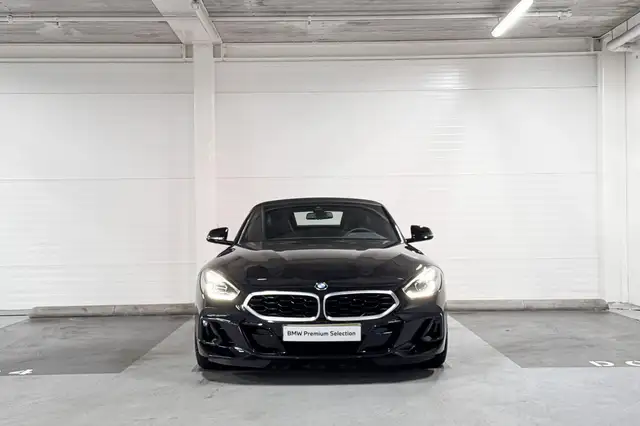 BMW Z4 view 9