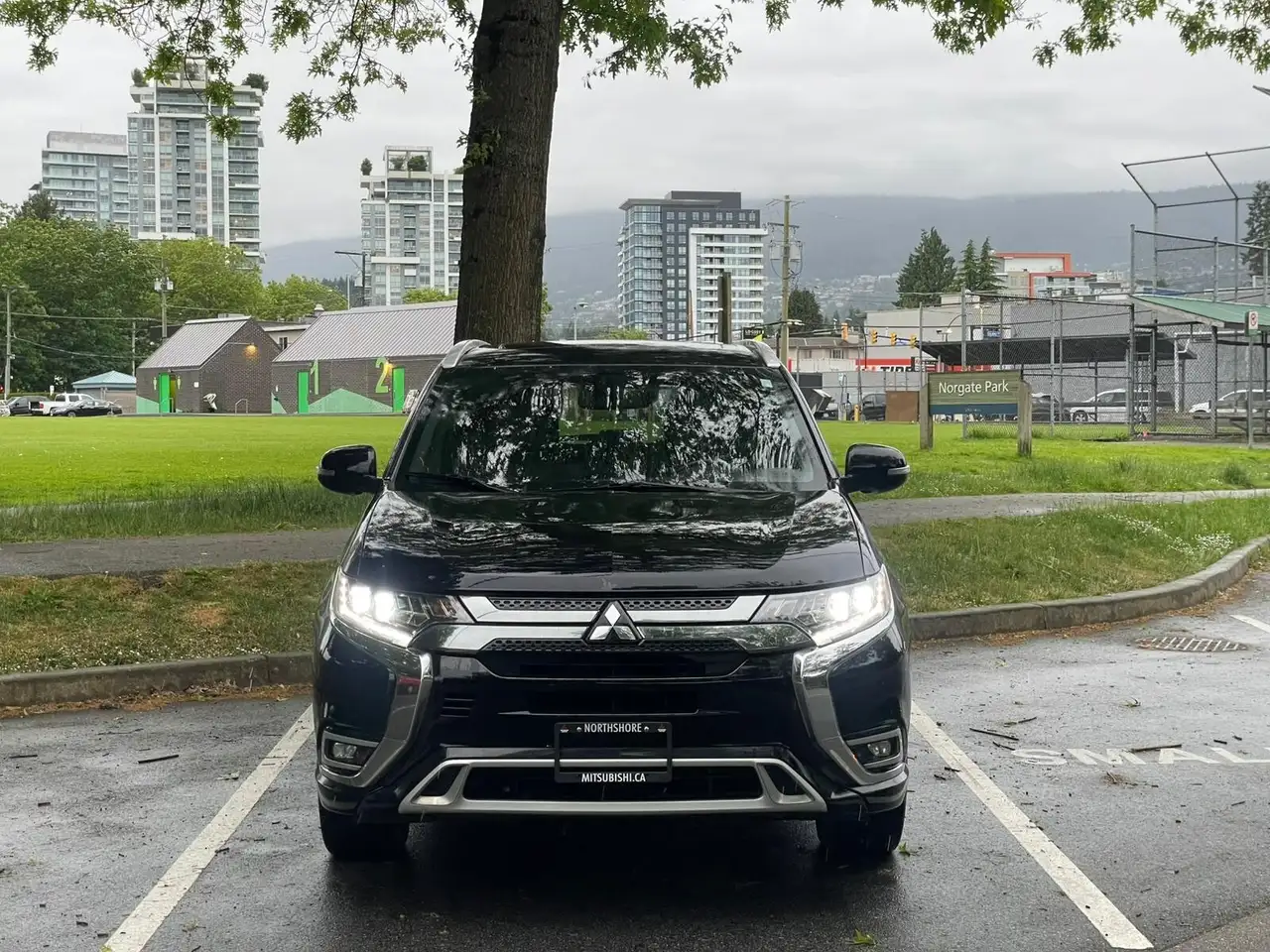 Mitsubishi Outlander снимка Mitsubishi Outlander