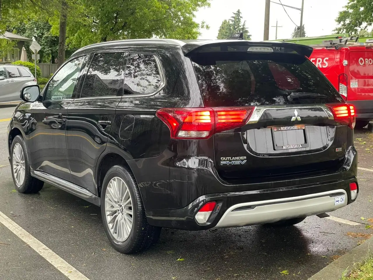 Mitsubishi Outlander снимка Mitsubishi Outlander