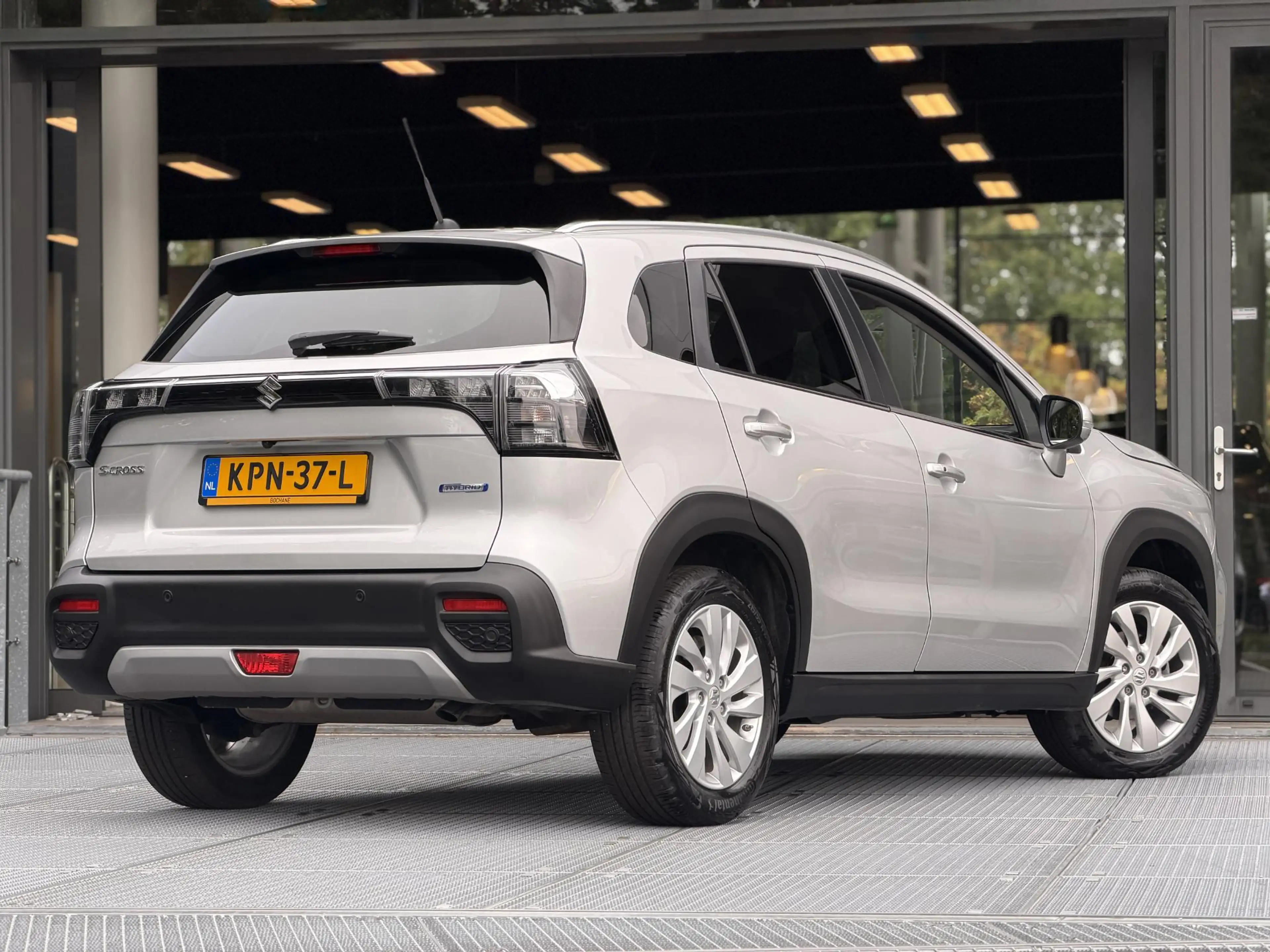 Suzuki S-Cross 1.4 Boosterjet Select Smart Hybrid 110PK | Navigat — photo 2