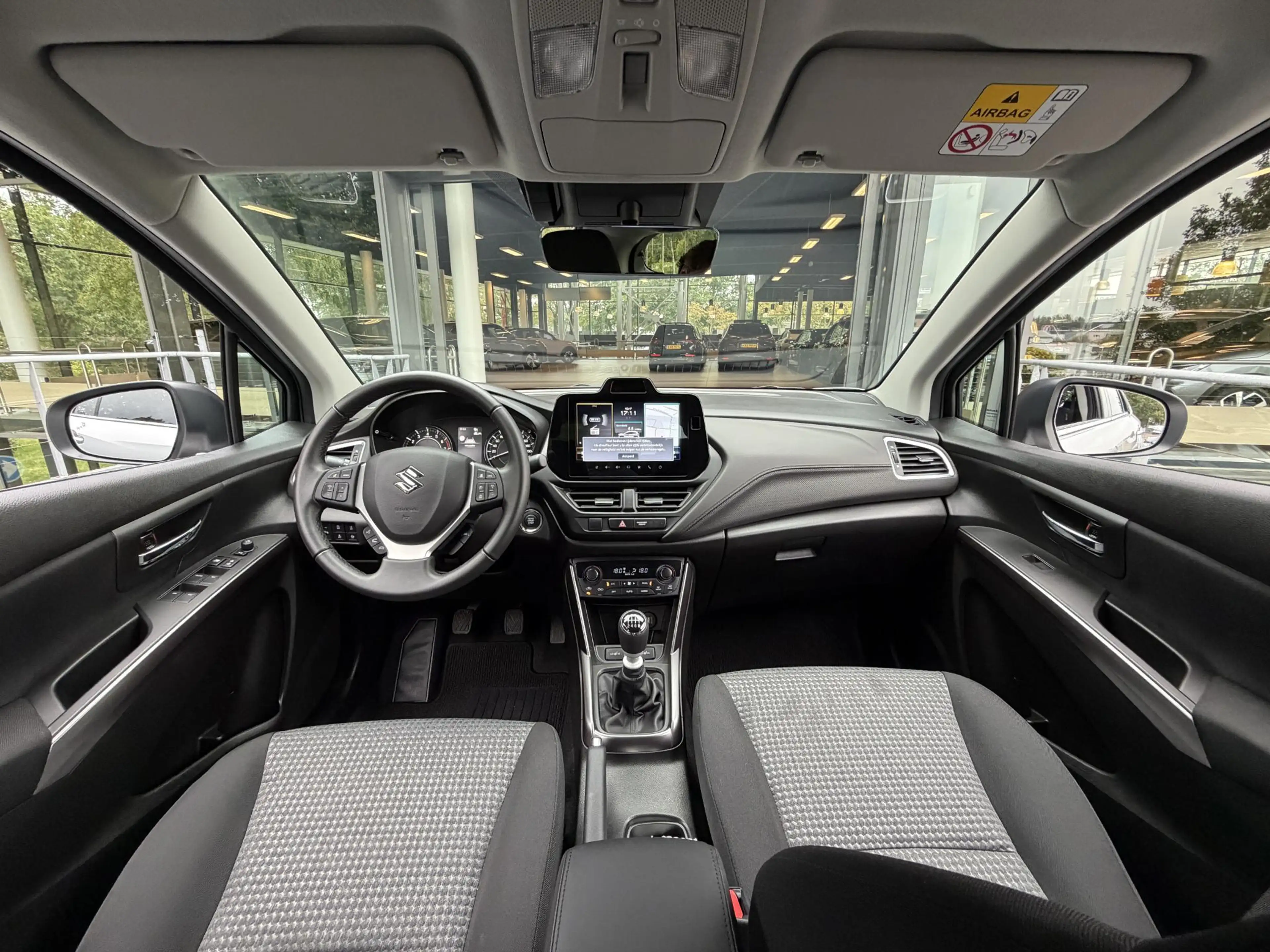 Suzuki S-Cross 1.4 Boosterjet Select Smart Hybrid 110PK | Navigat — photo 3