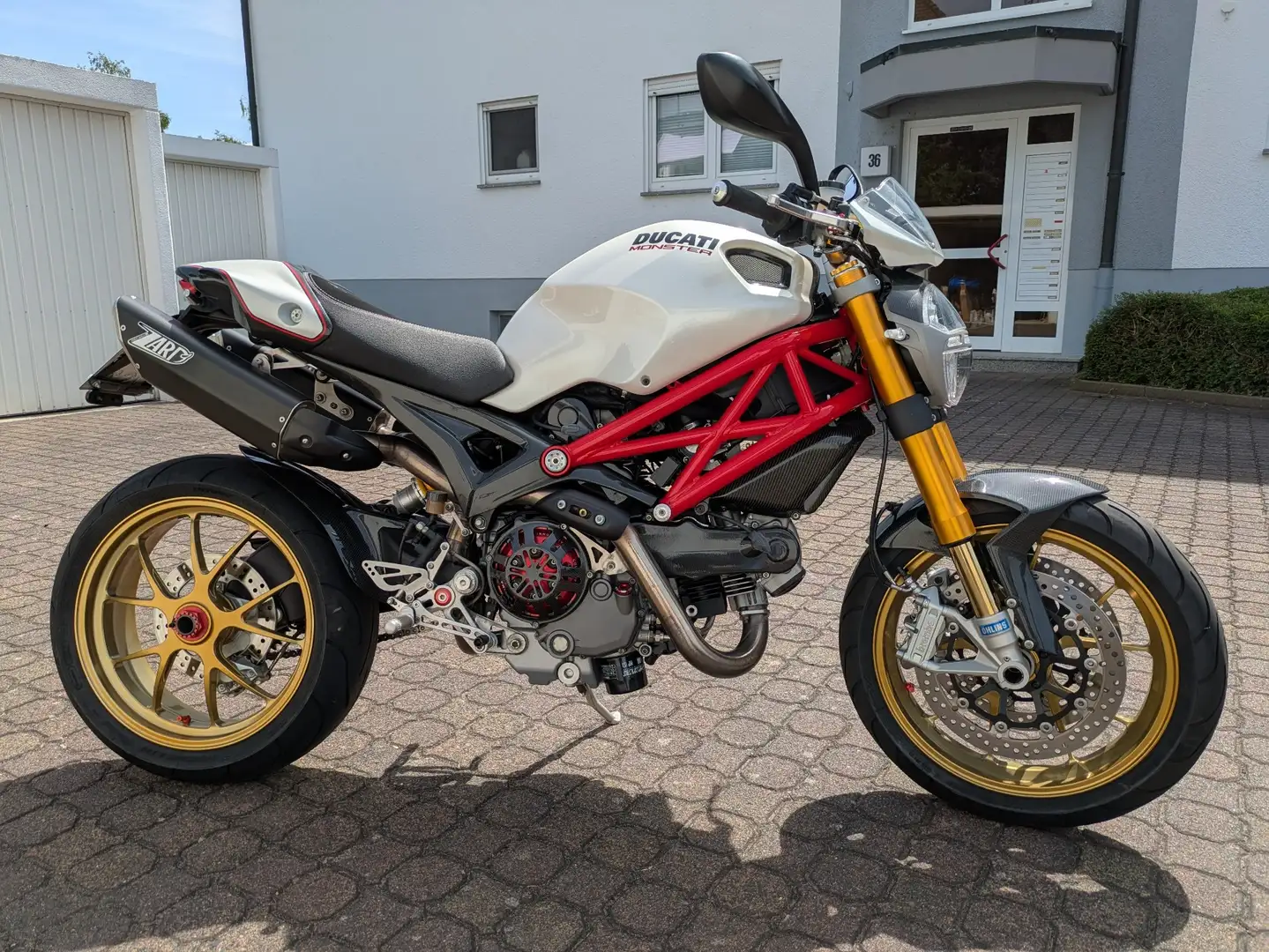 Ducati Monster 1100 S Blanco - 1