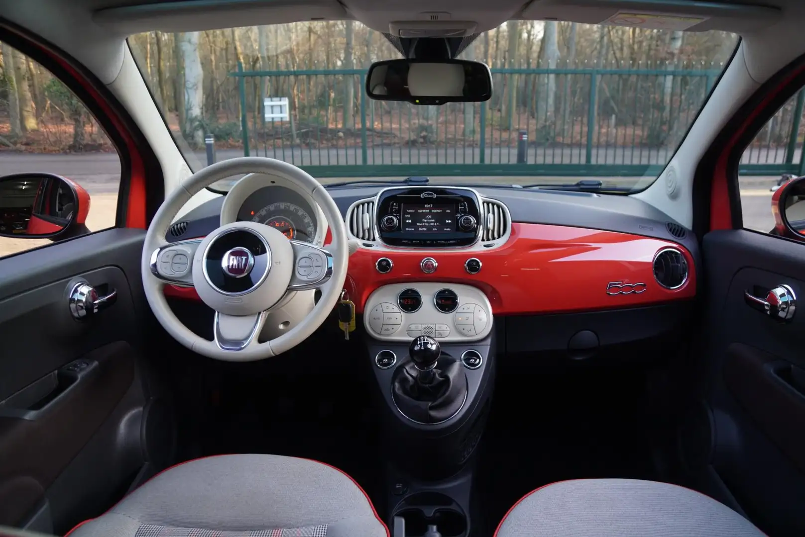 Fiat 500 1.2 Lounge PANO NAVI PDC LED FACELIFT Rot - 2