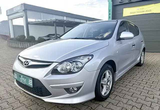 Hyundai i30 1.6 CRDi DPF Classic Klimaanlage TÜV Neu