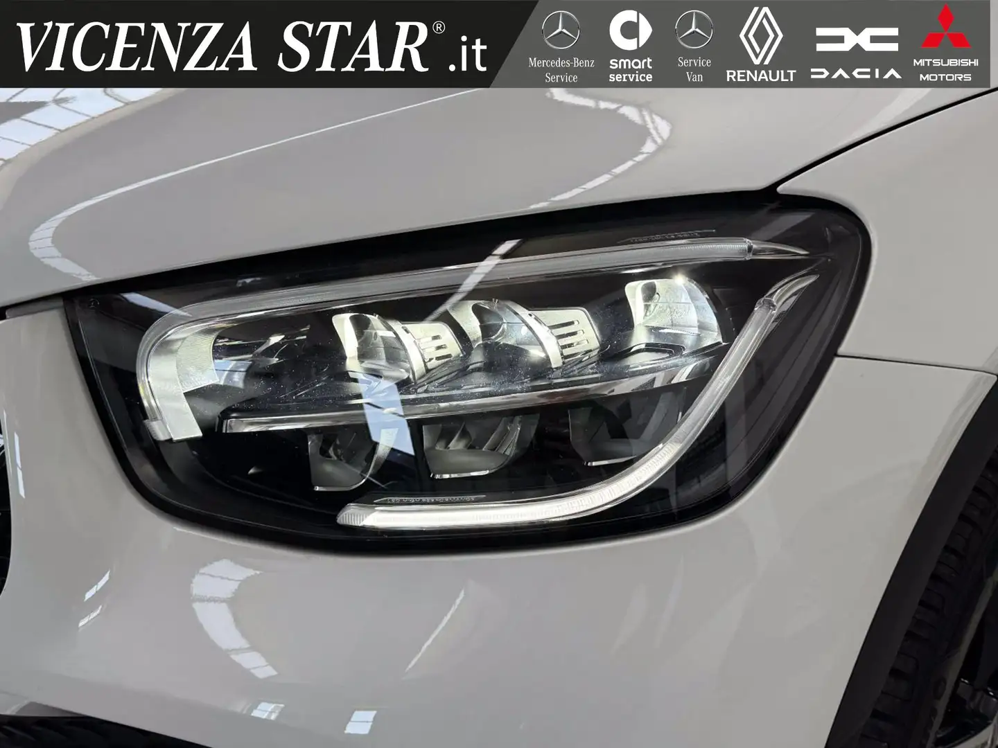 Mercedes-Benz GLC 220 d 4MATIC COUPÉ PREMIUM AMG Bianco - 2