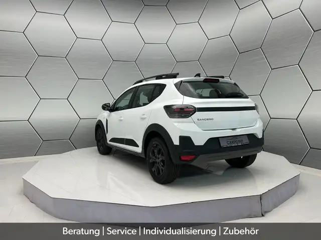 Dacia Sandero view 3